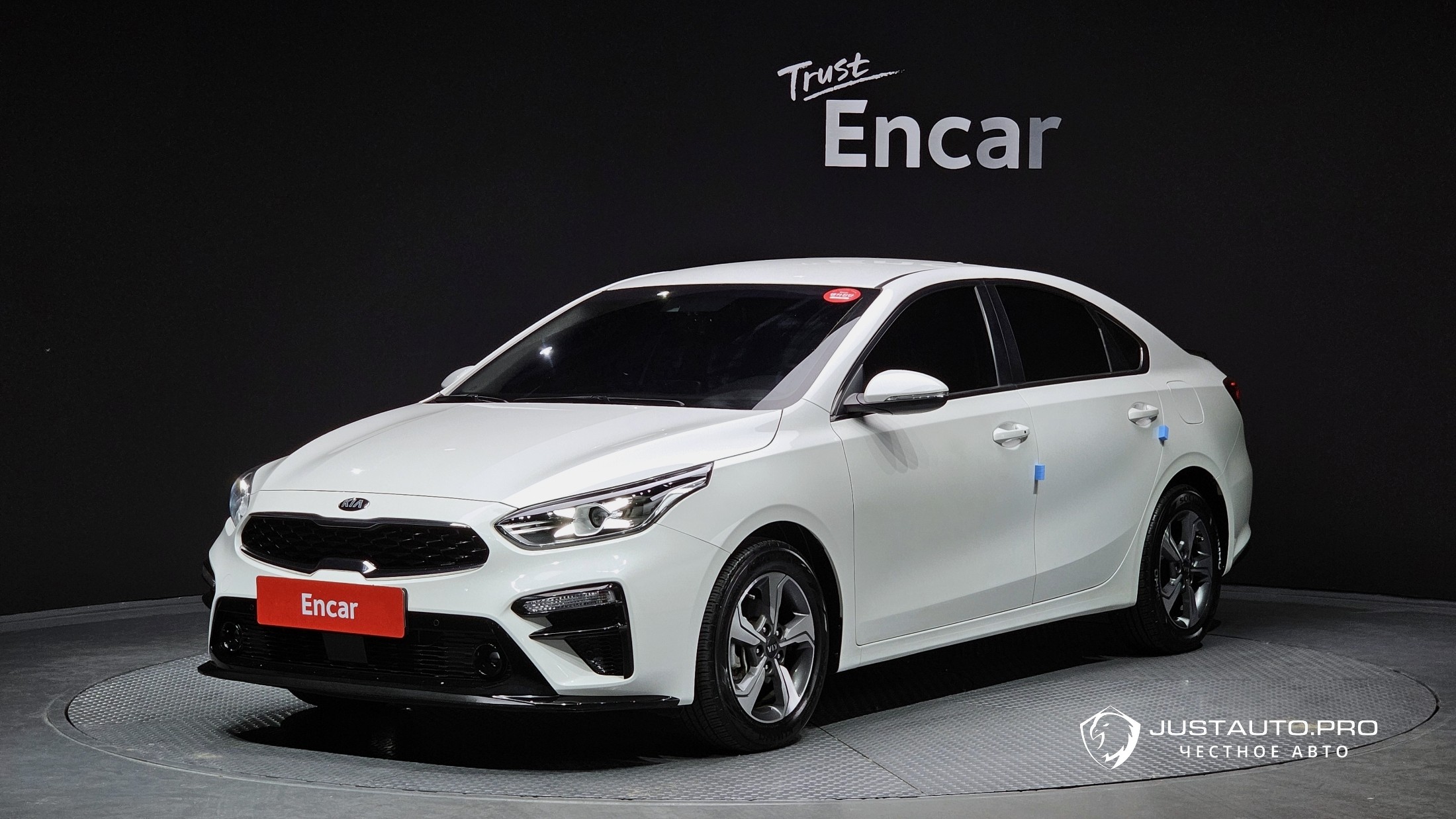Автомобиль Kia K3