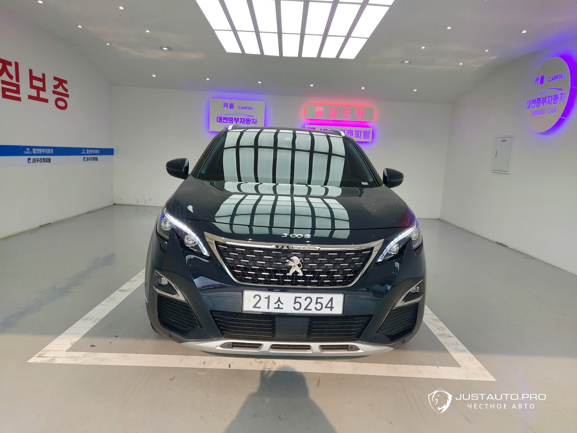 Автомобиль Peugeot 3008