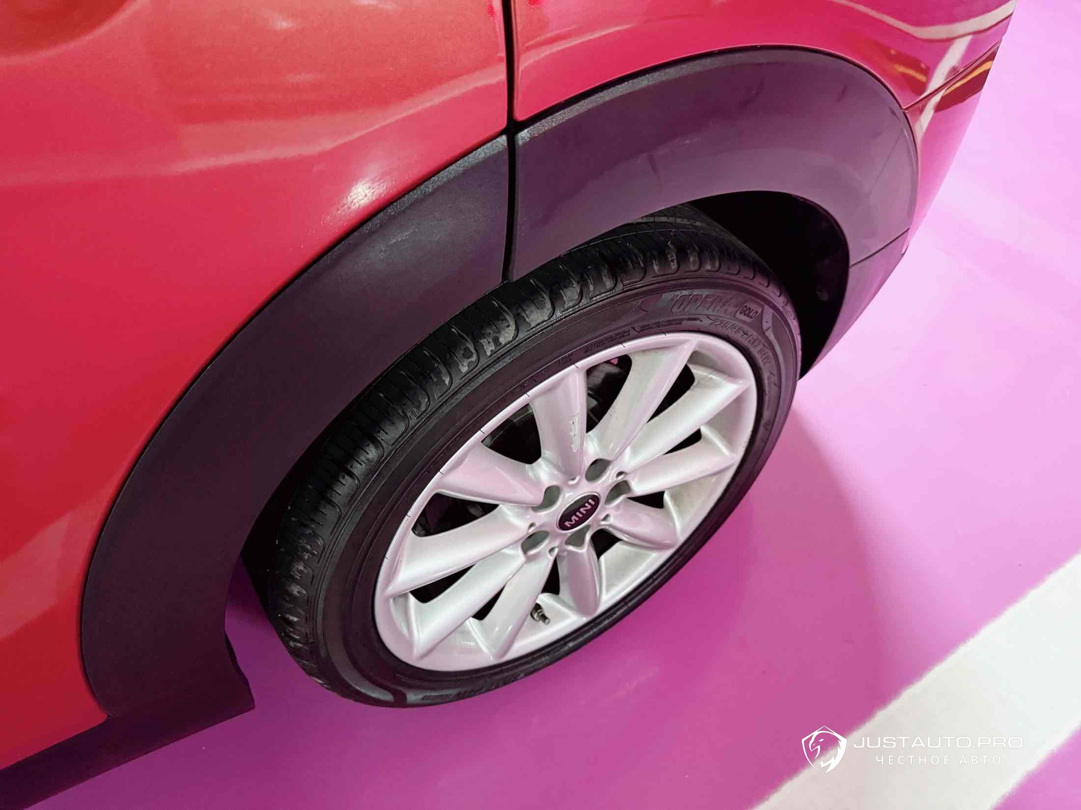 Автомобиль Mini Clubman