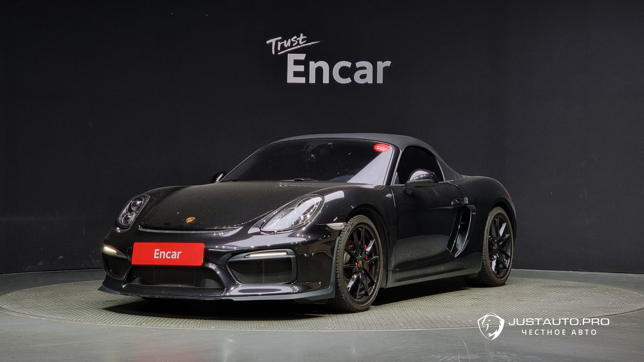 Автомобиль Porsche Boxster
