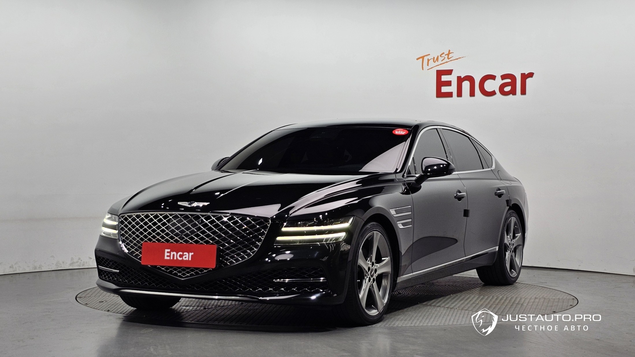 Автомобиль Genesis G80