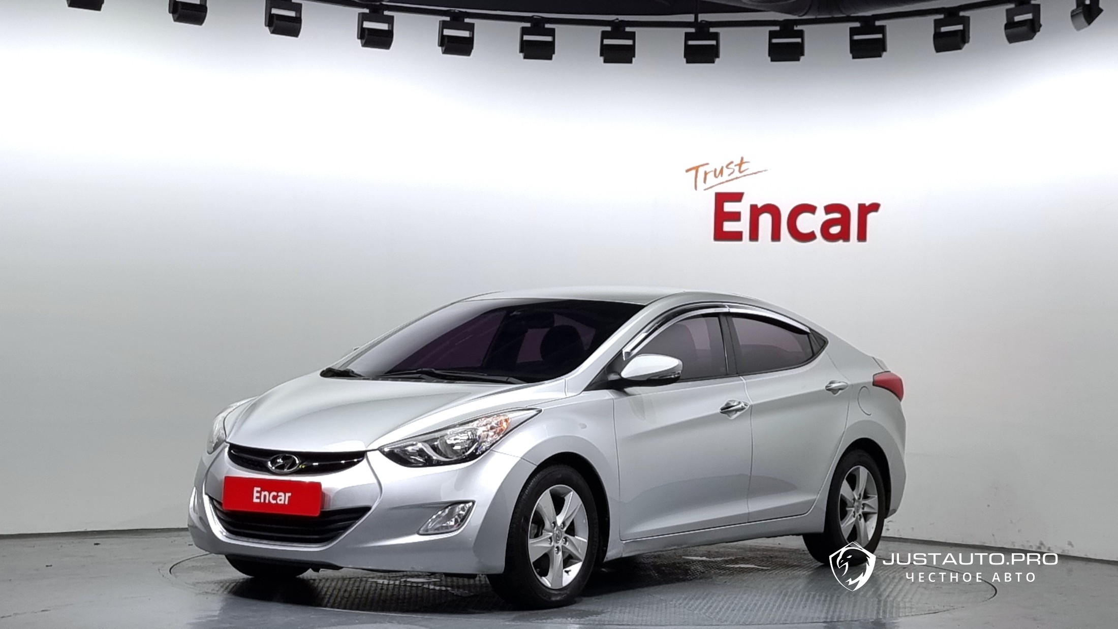 Автомобиль Hyundai AVANTE