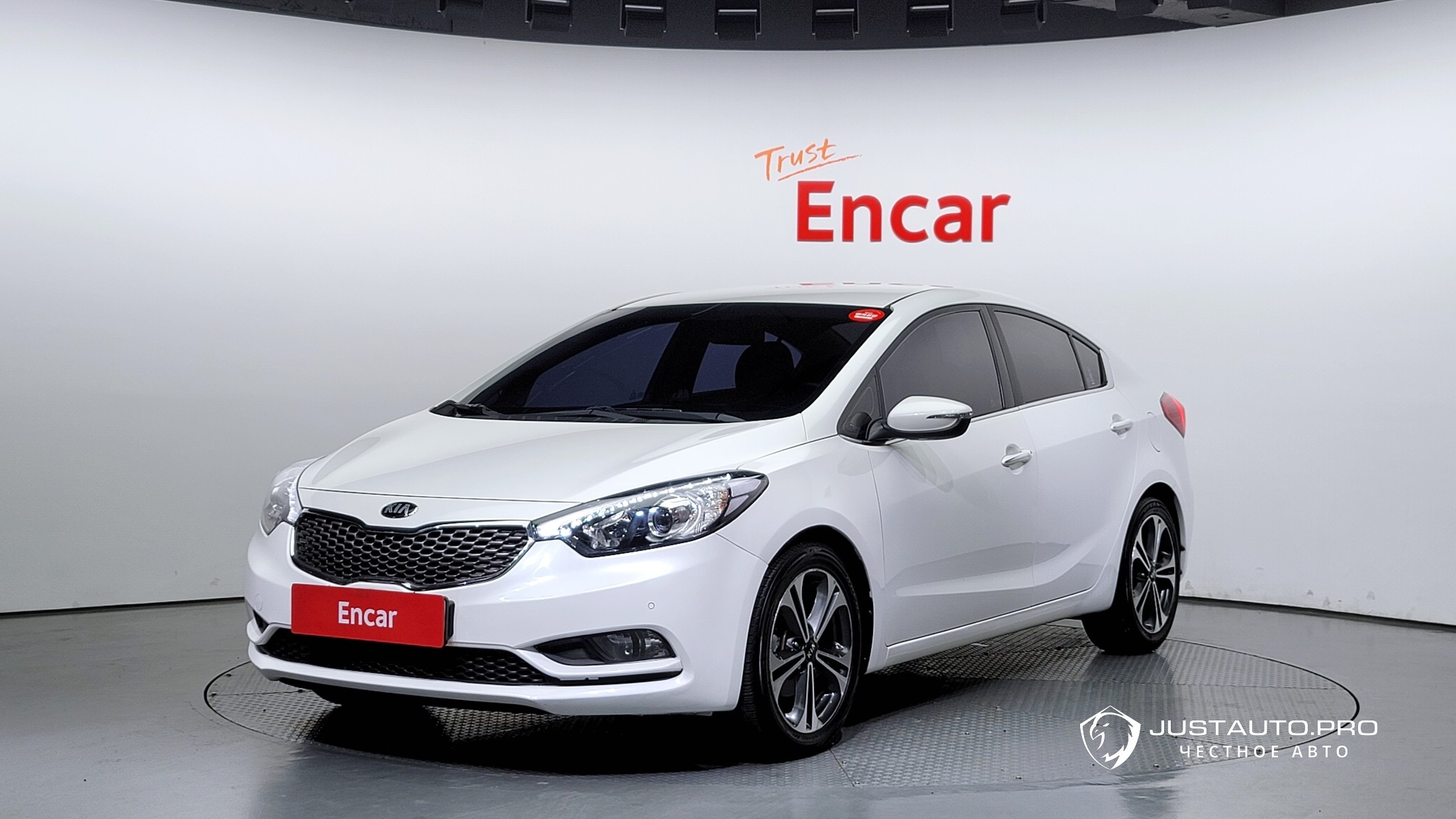 Автомобиль Kia K3