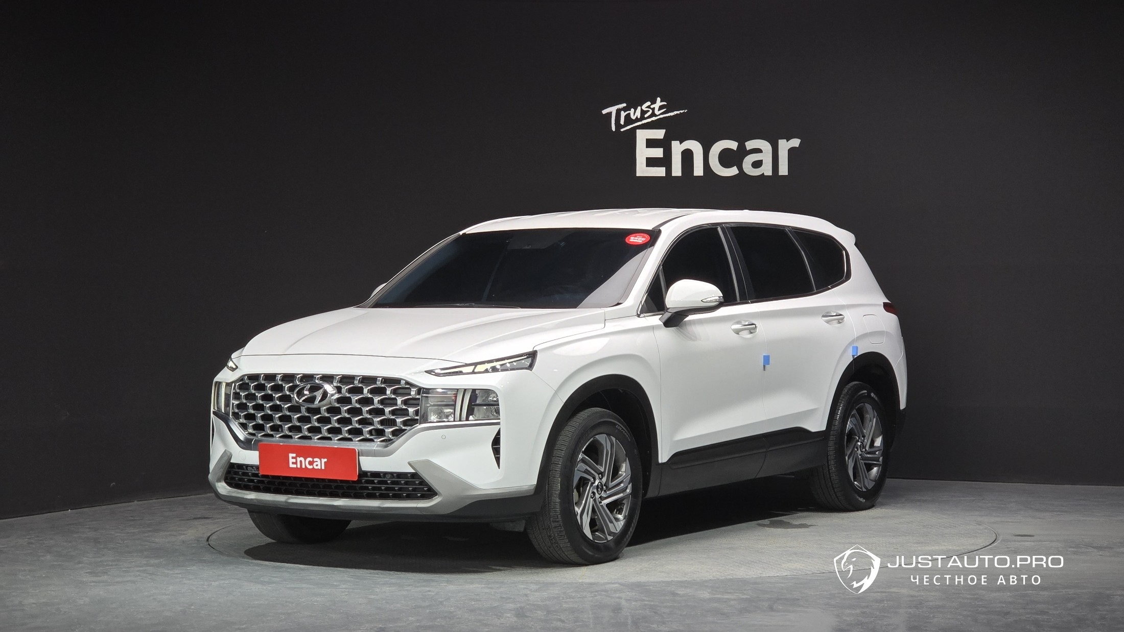 Автомобиль Hyundai Santafe
