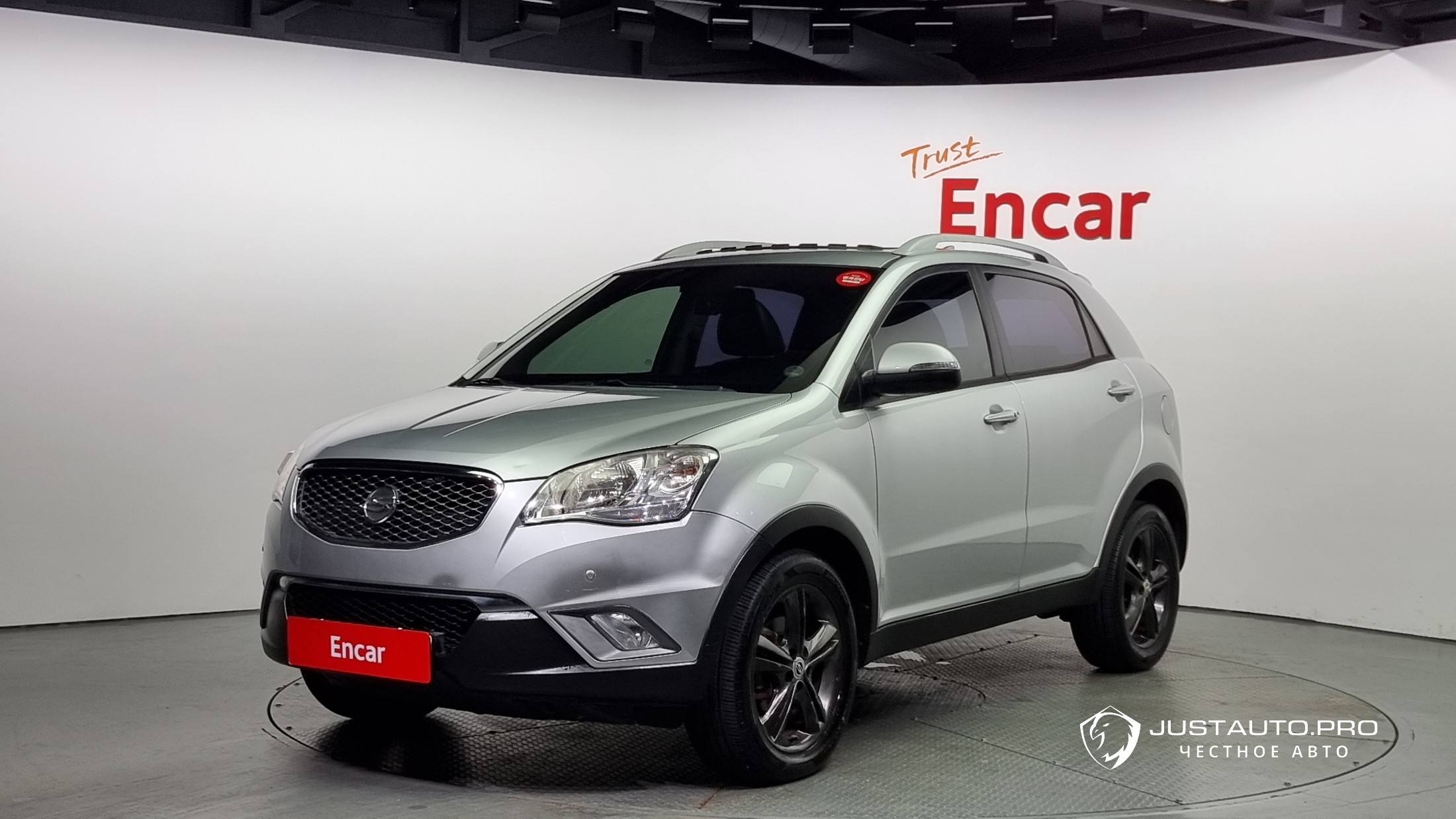 Автомобиль KG_Mobility_Ssangyong KORANDO