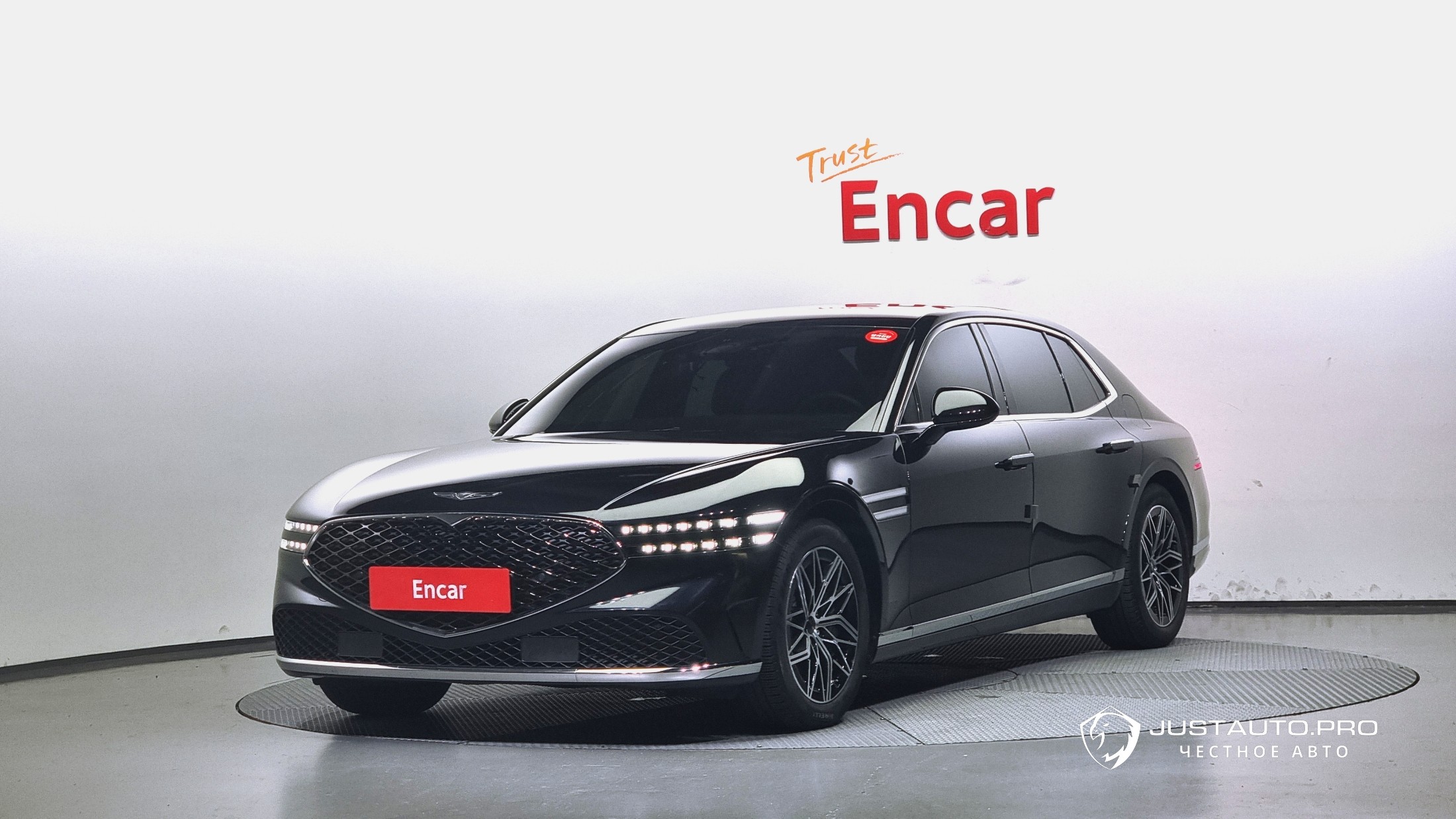 Автомобиль Genesis G90
