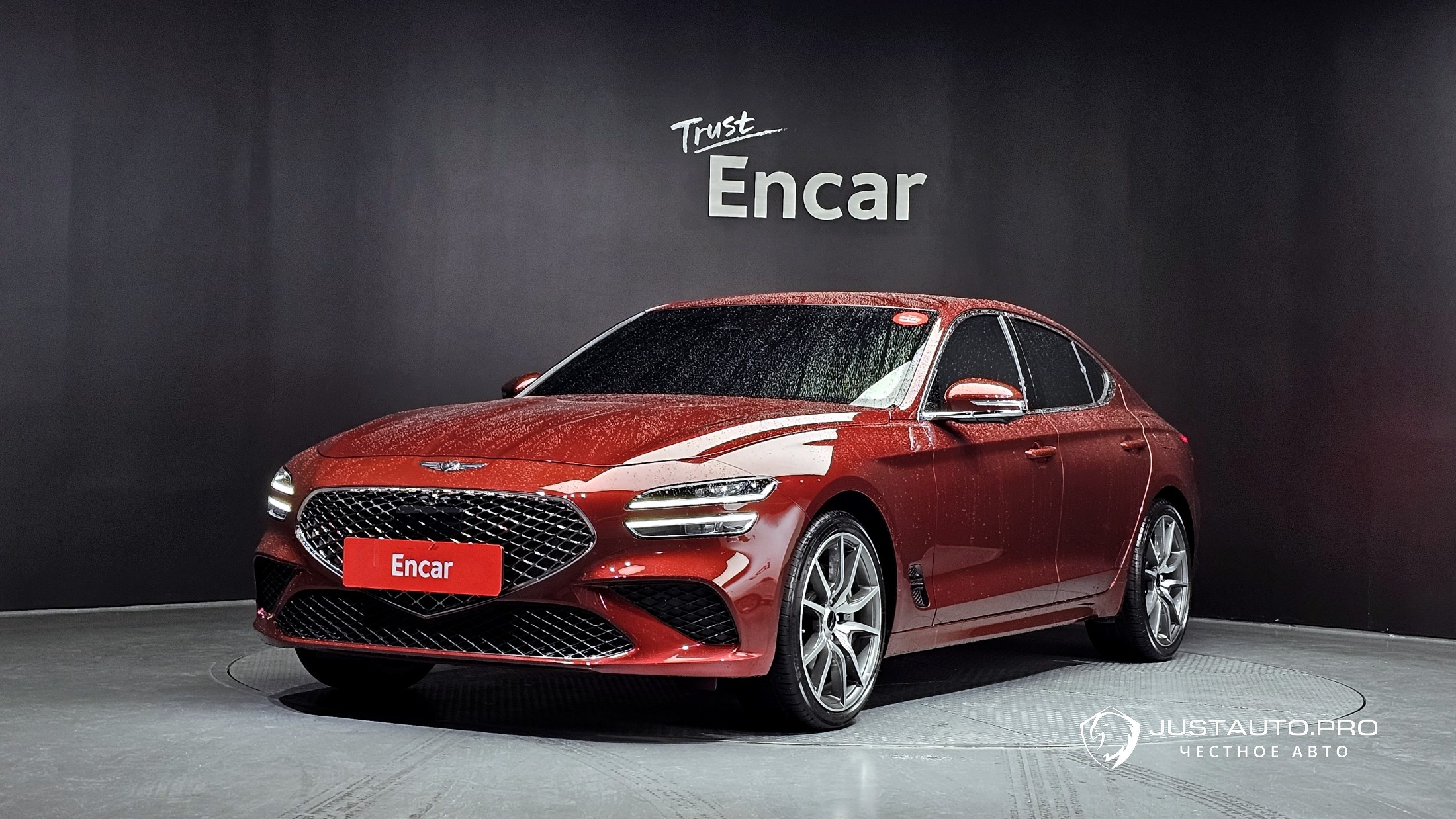 Автомобиль Genesis G70