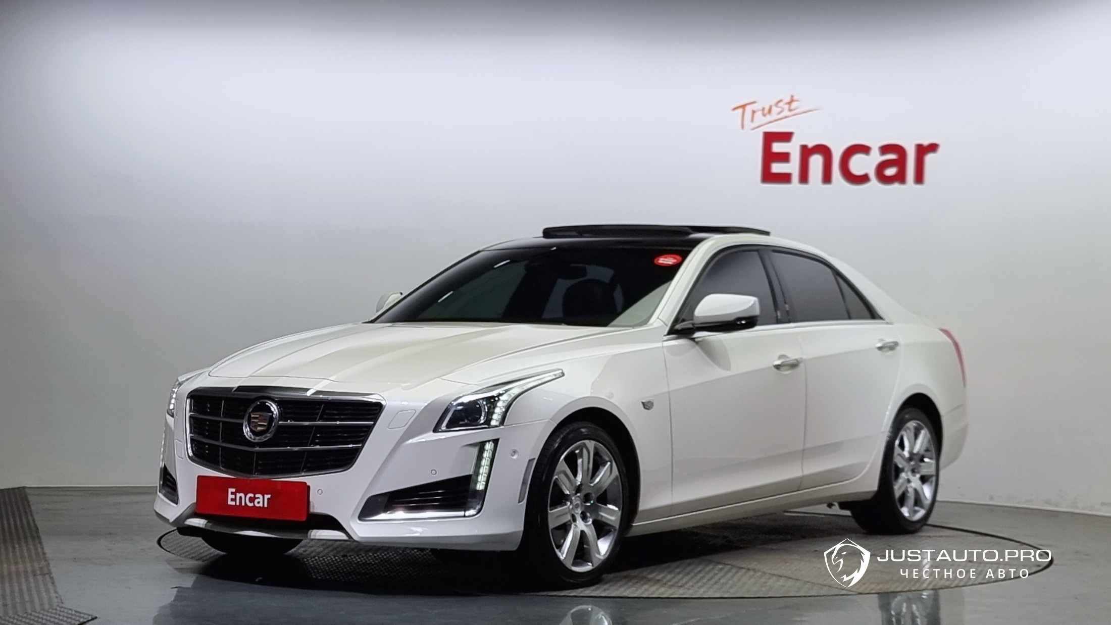 Автомобиль Cadillac CTS