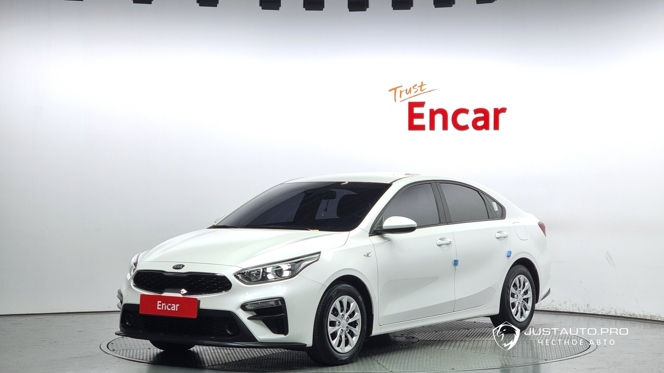 Автомобиль Kia K3