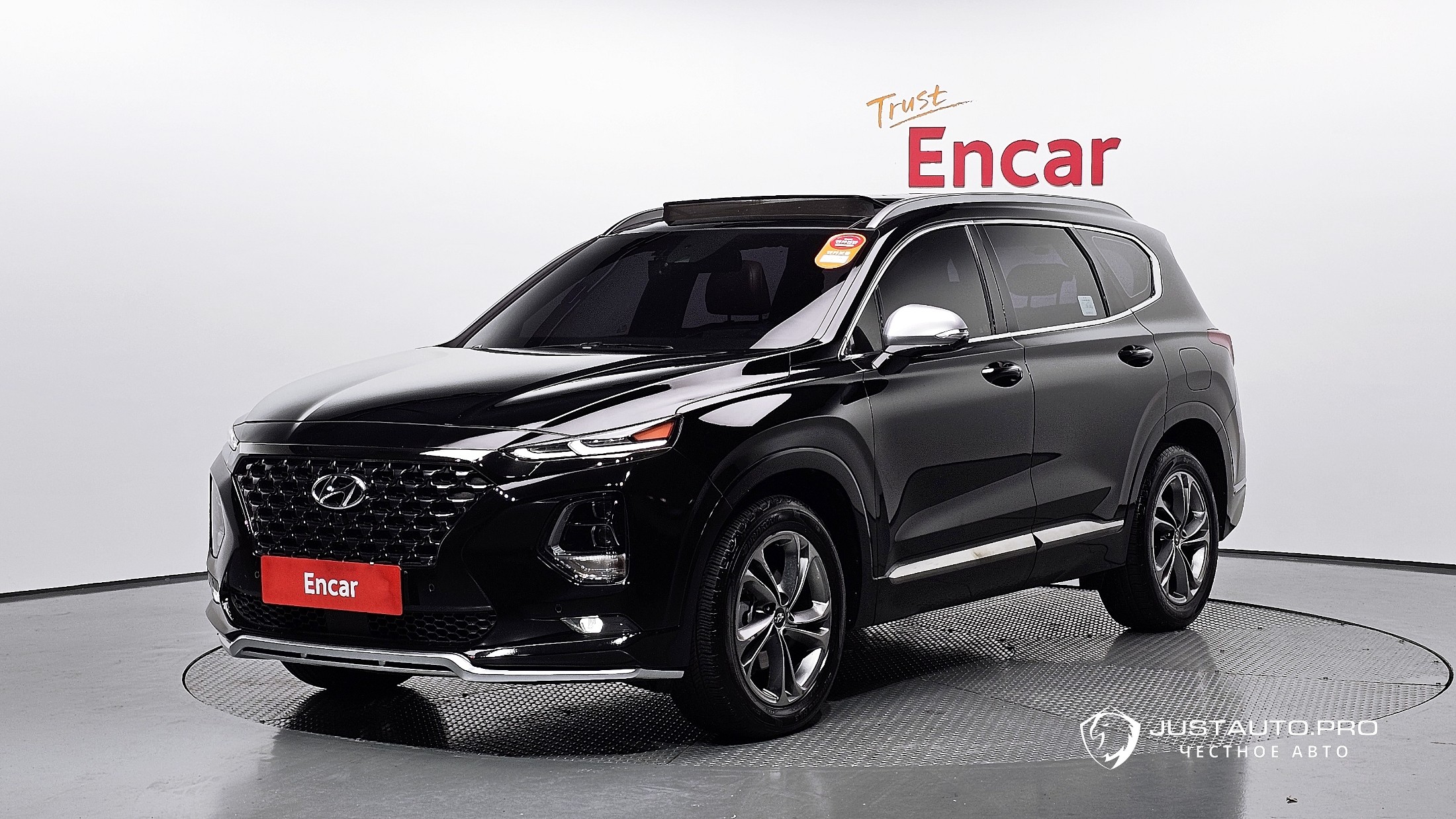 Автомобиль Hyundai Santafe