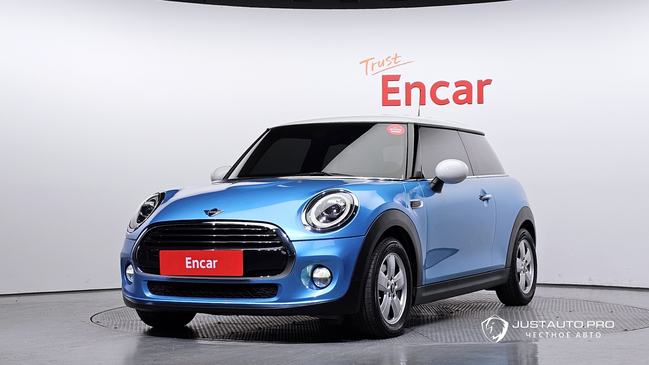Автомобиль Mini Cooper