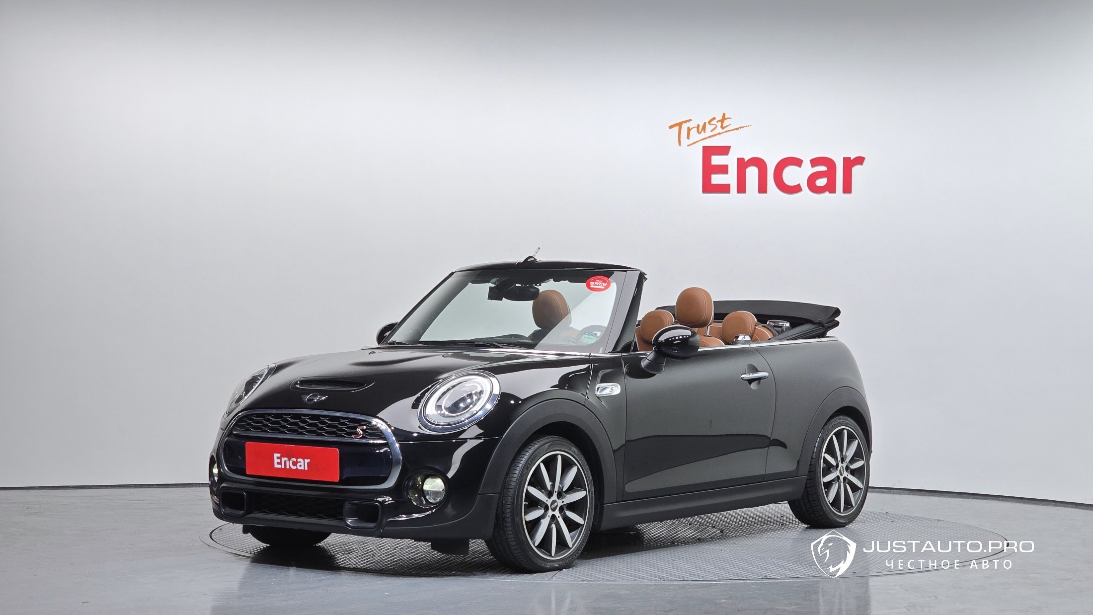 Автомобиль Mini Cooper Convertible