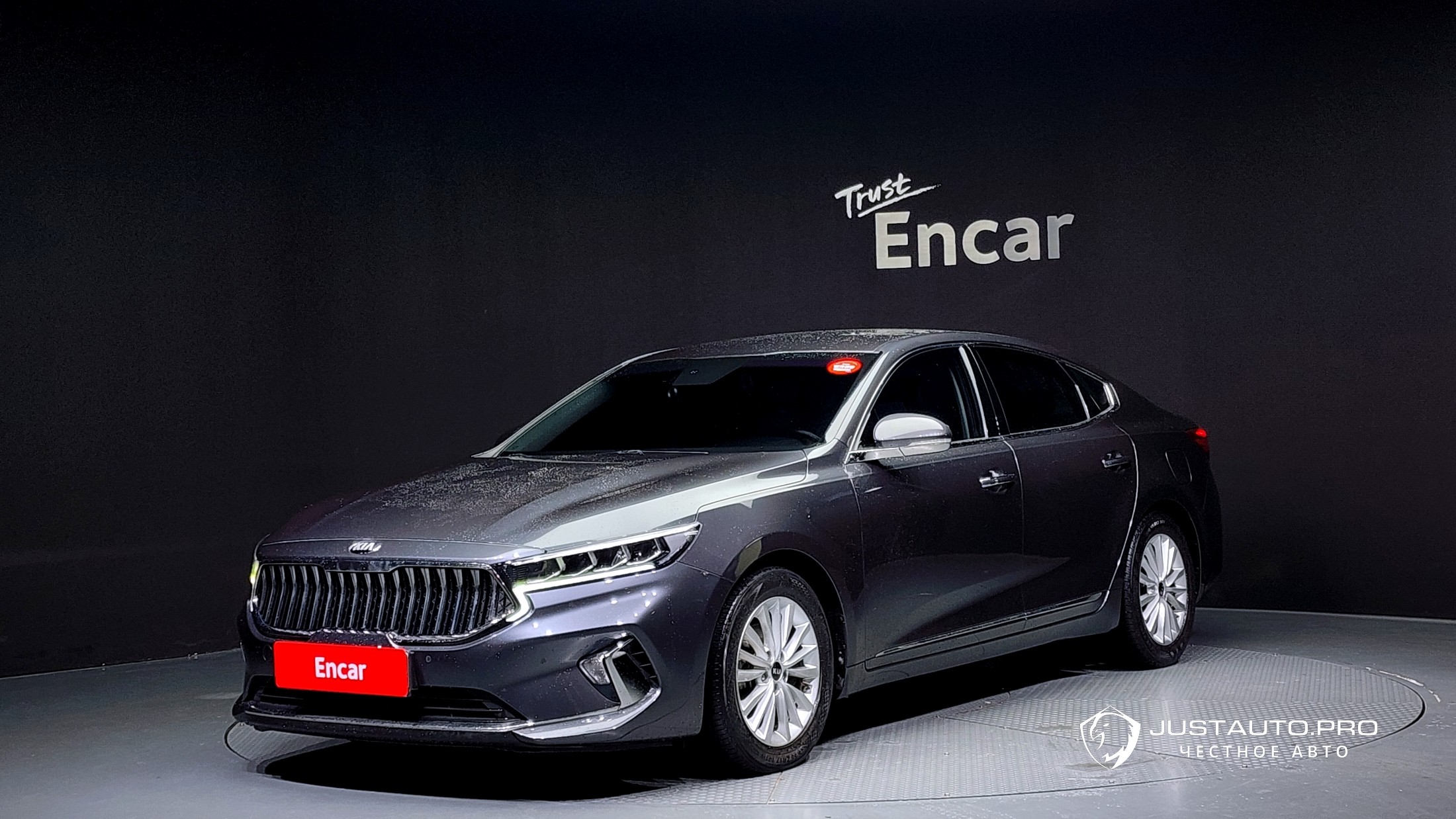 Автомобиль Kia K7