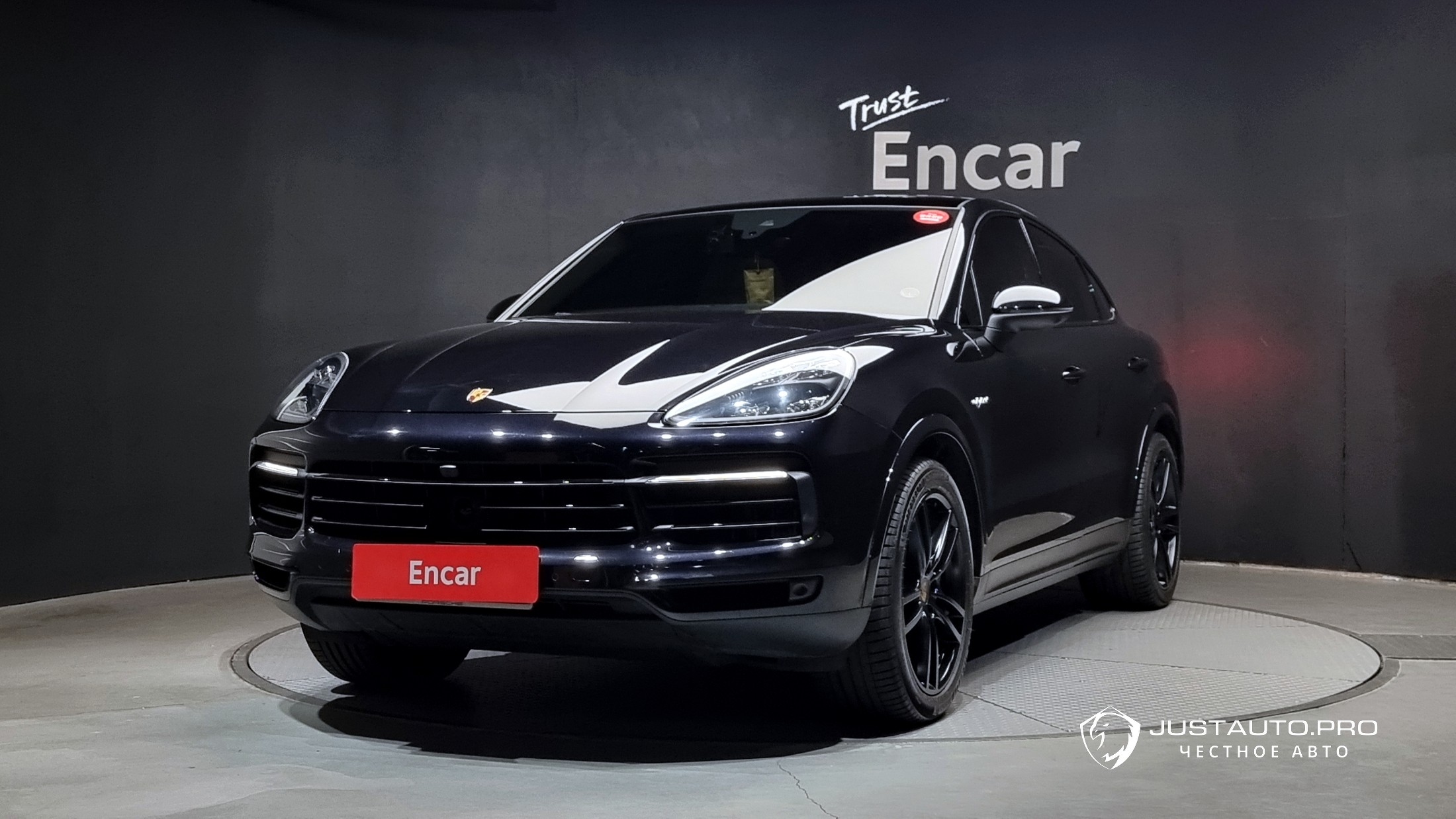 Автомобиль Porsche Cayenne