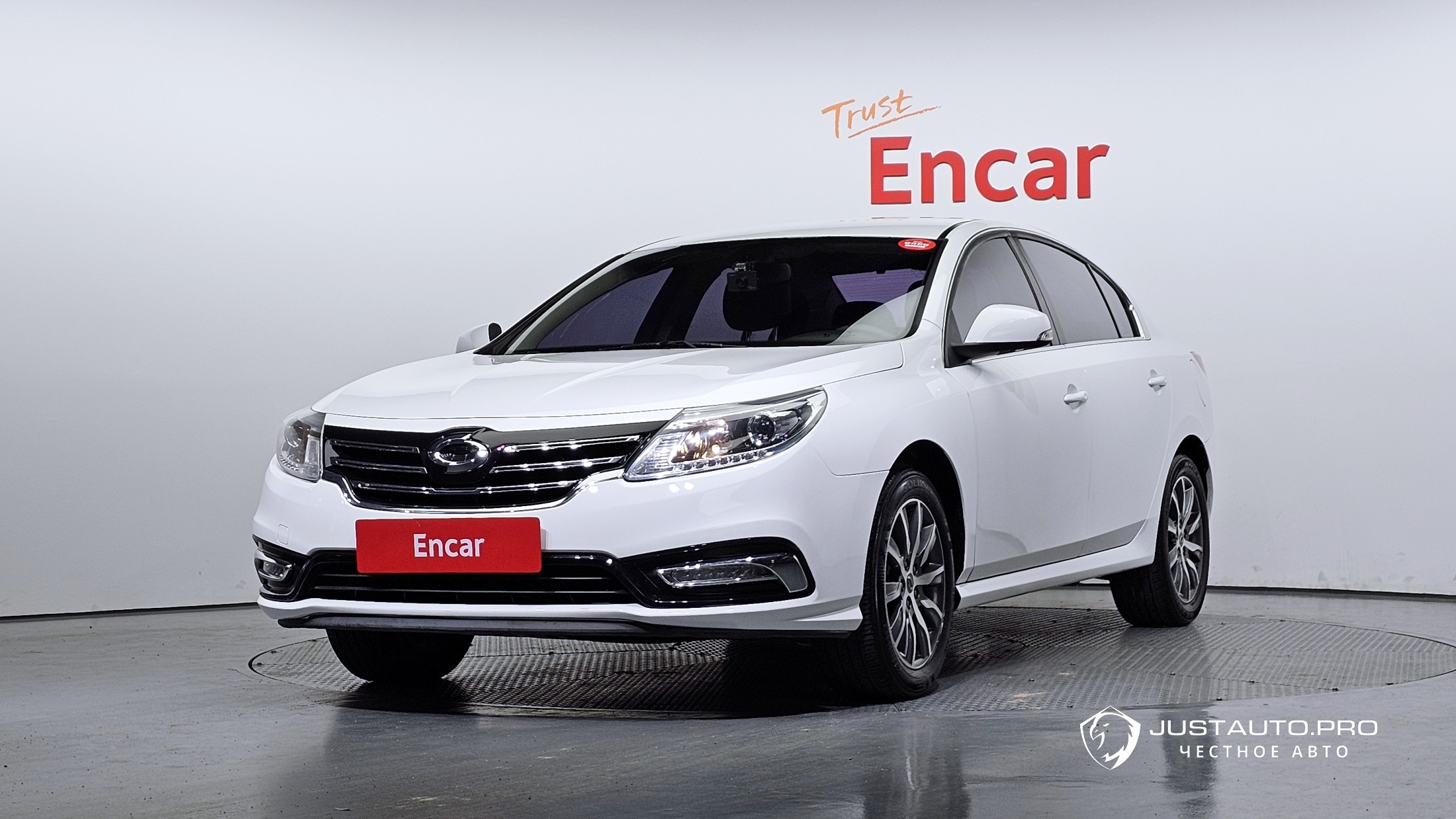 Автомобиль Renault-KoreaSamsung SM5 