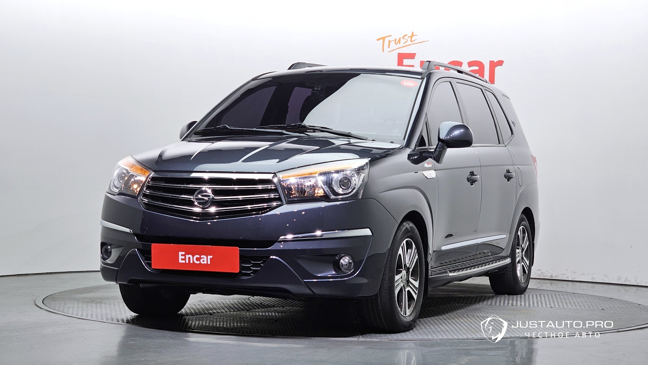 Автомобиль KG_Mobility_Ssangyong KORANDO