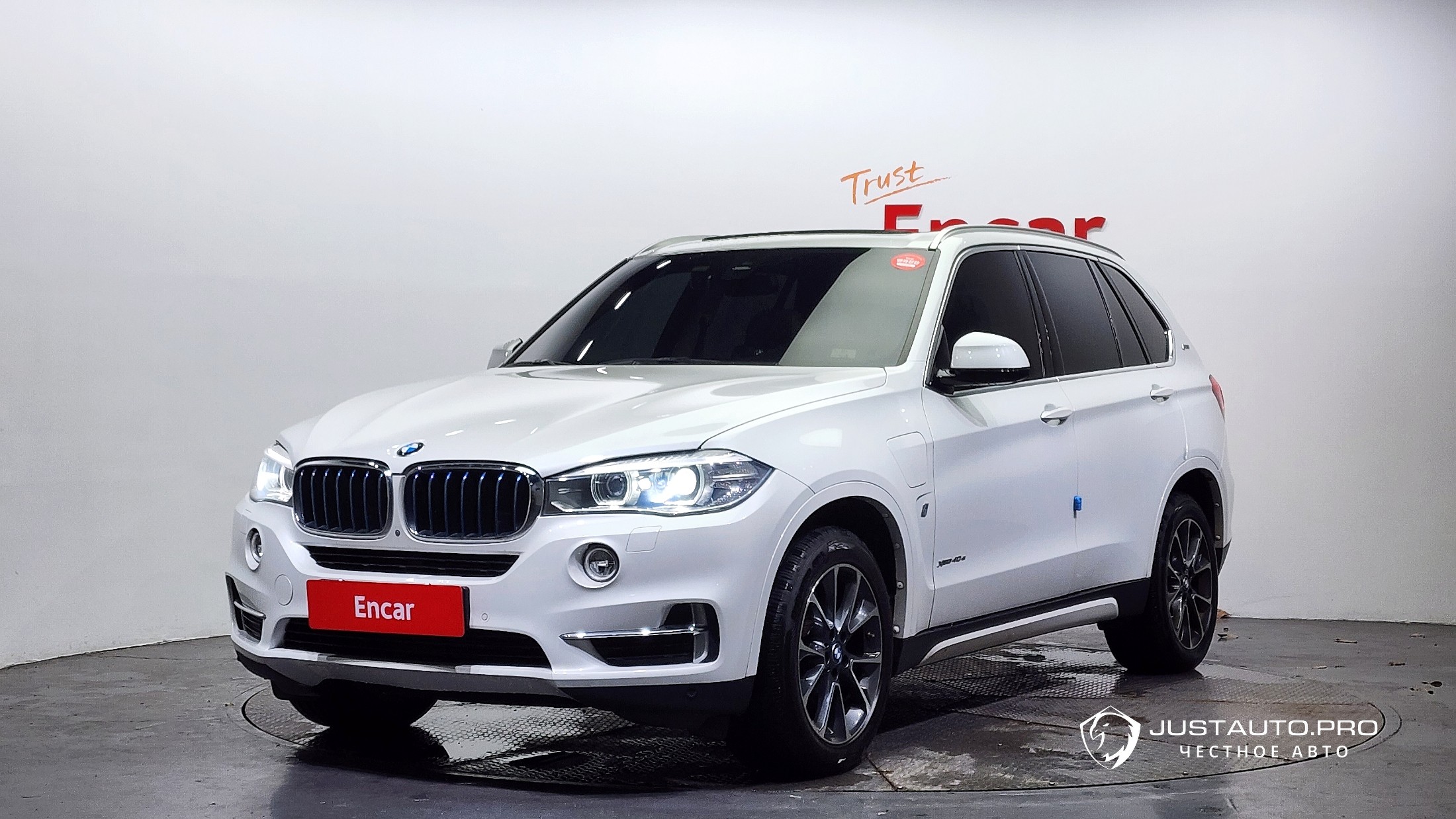 Автомобиль BMW X5