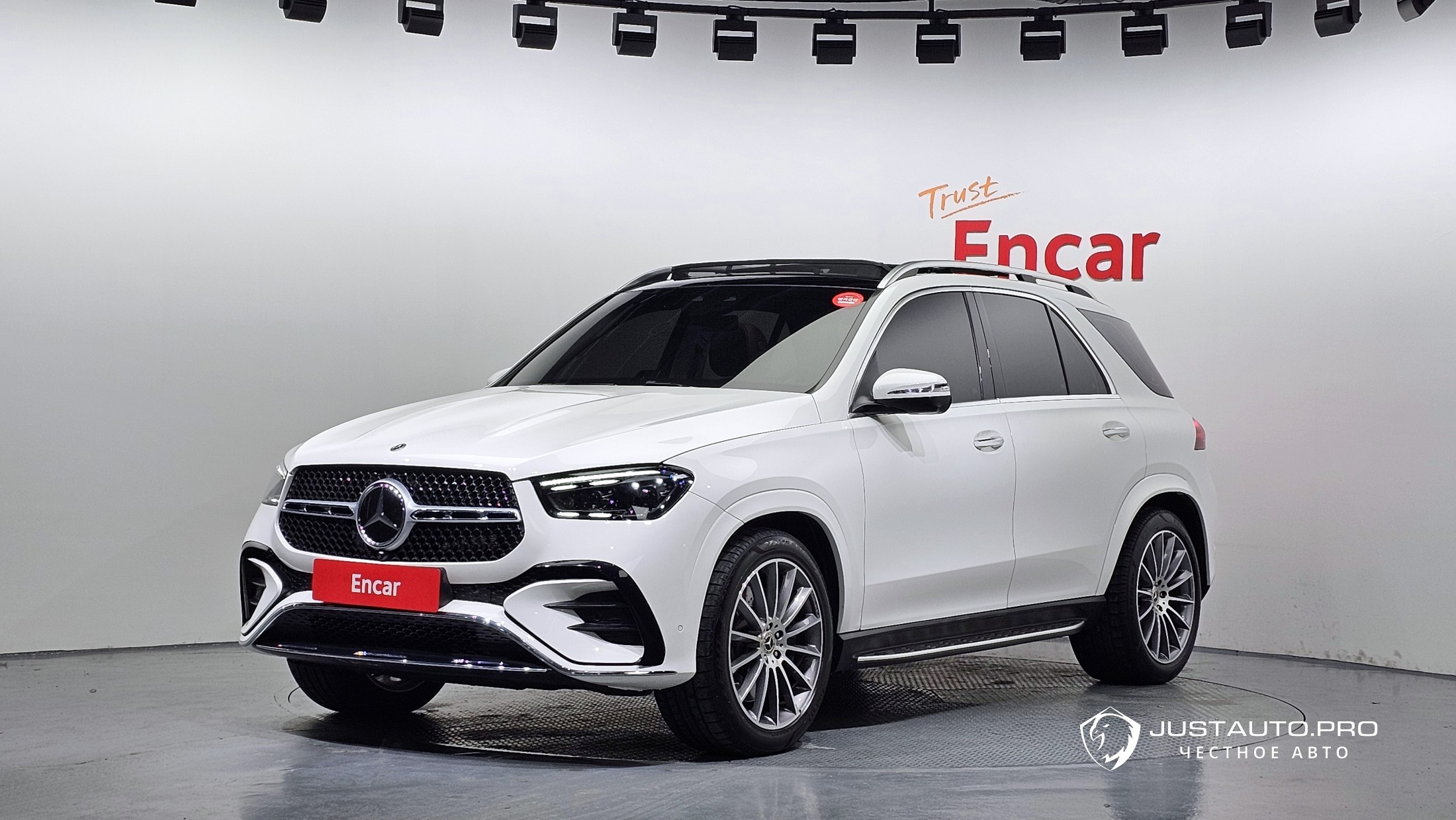 Автомобиль Mercedes-Benz GLE-Class