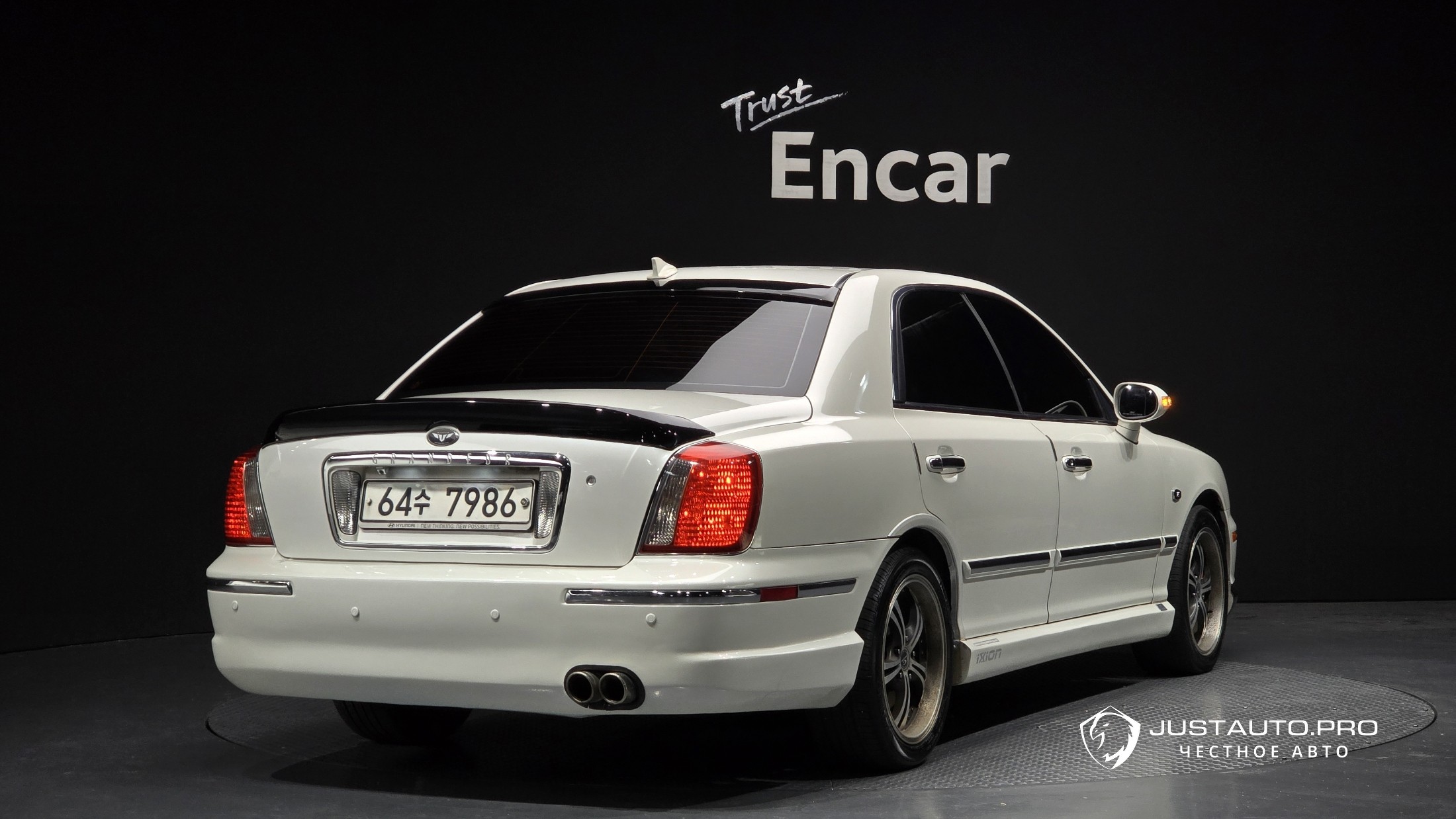 Автомобиль Hyundai Grandeur