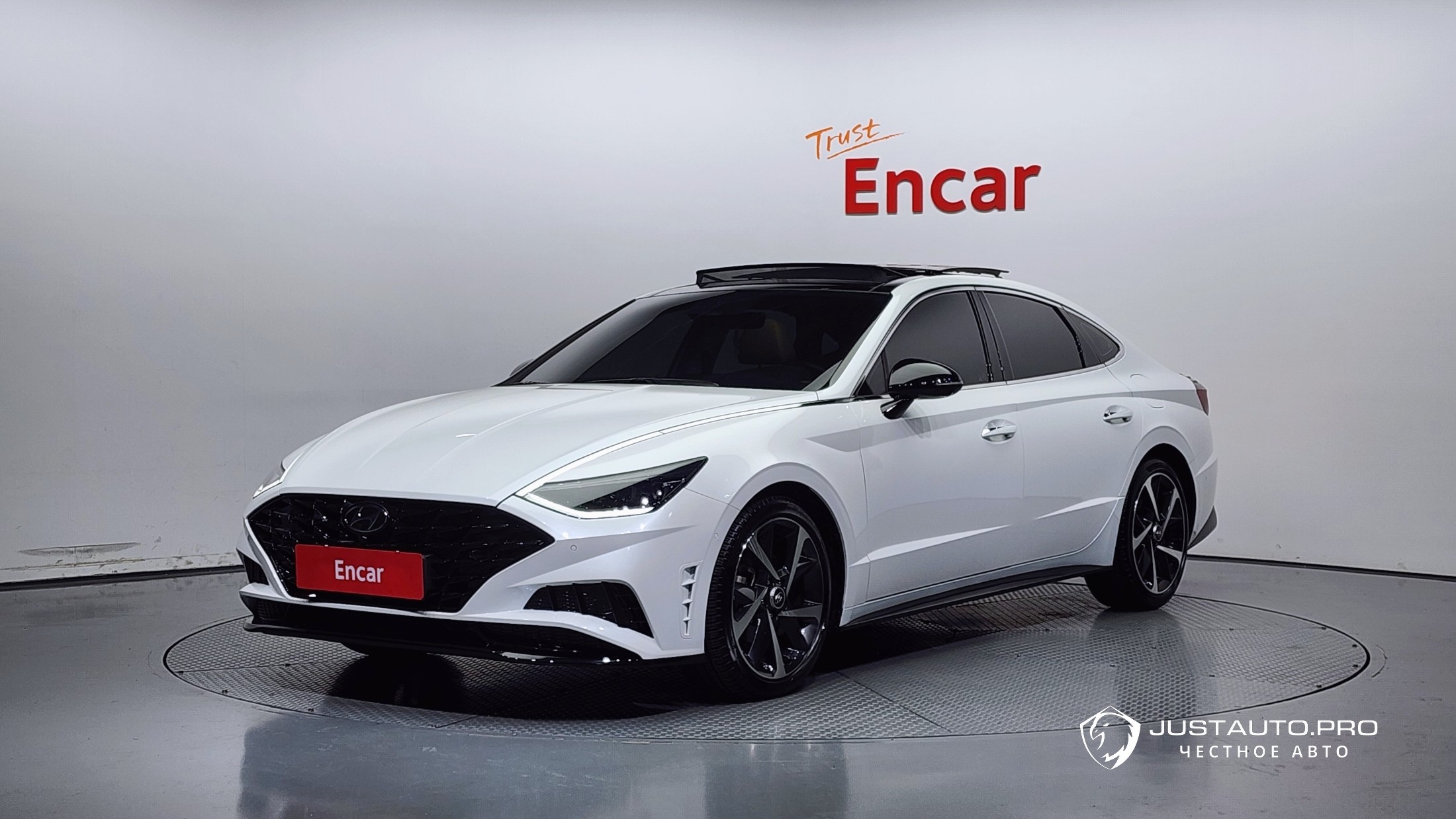 Автомобиль Hyundai Sonata