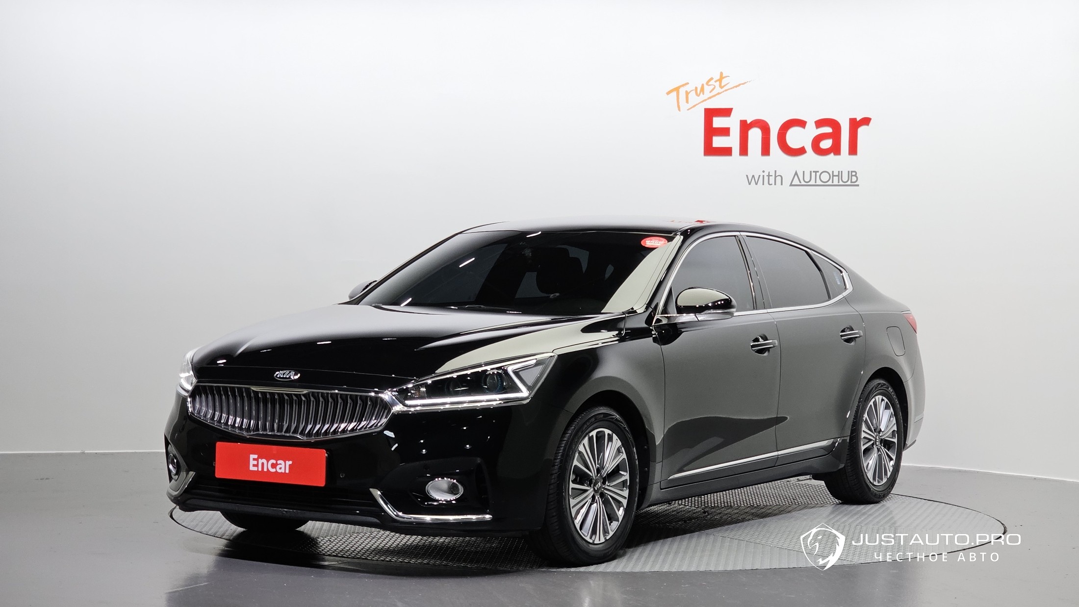 Автомобиль Kia K7