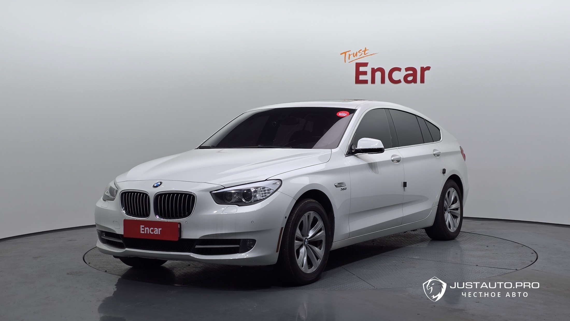 Автомобиль BMW Gran Turismo