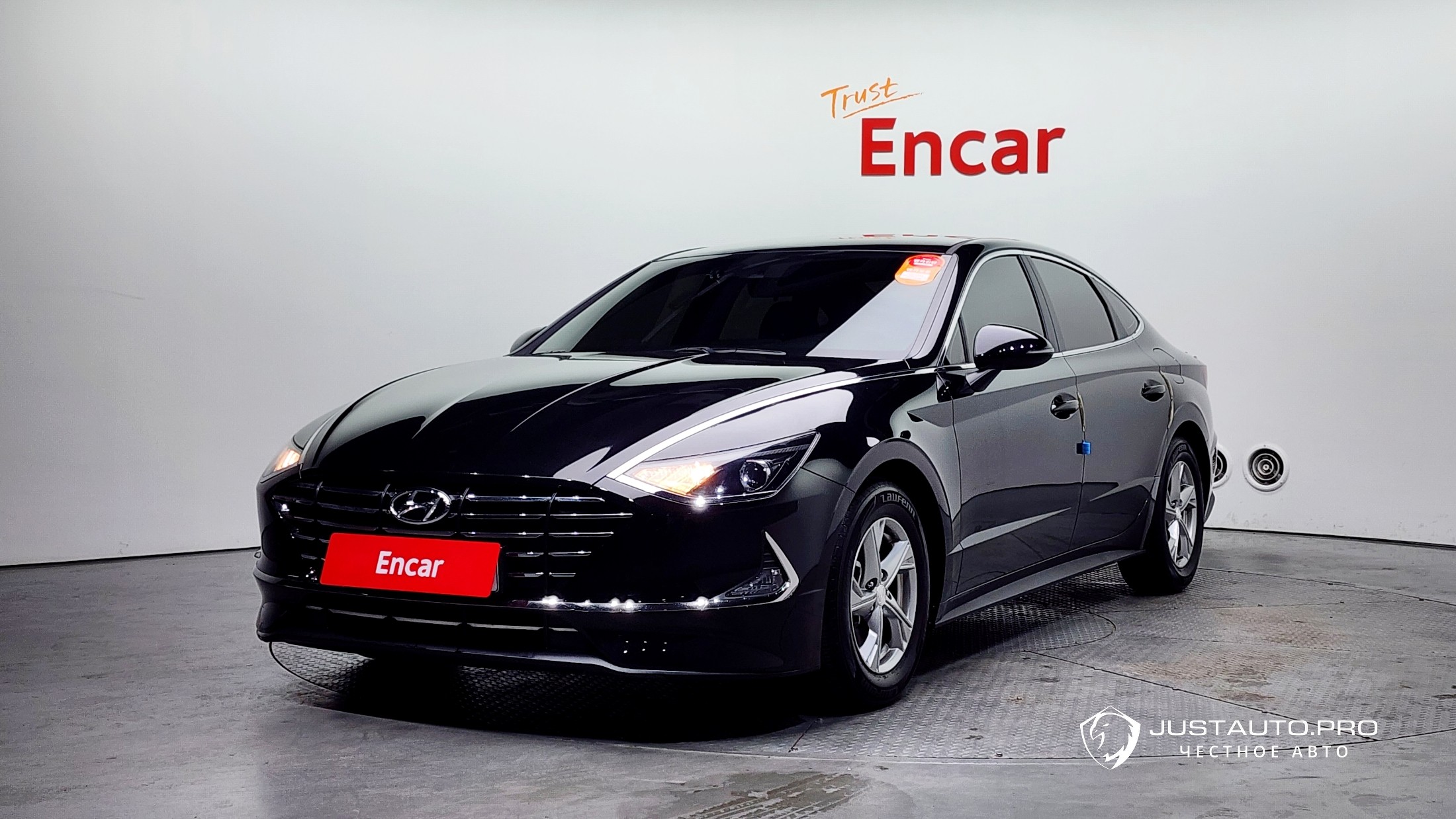 Автомобиль Hyundai Sonata