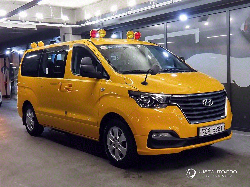 Автомобиль Hyundai Starex