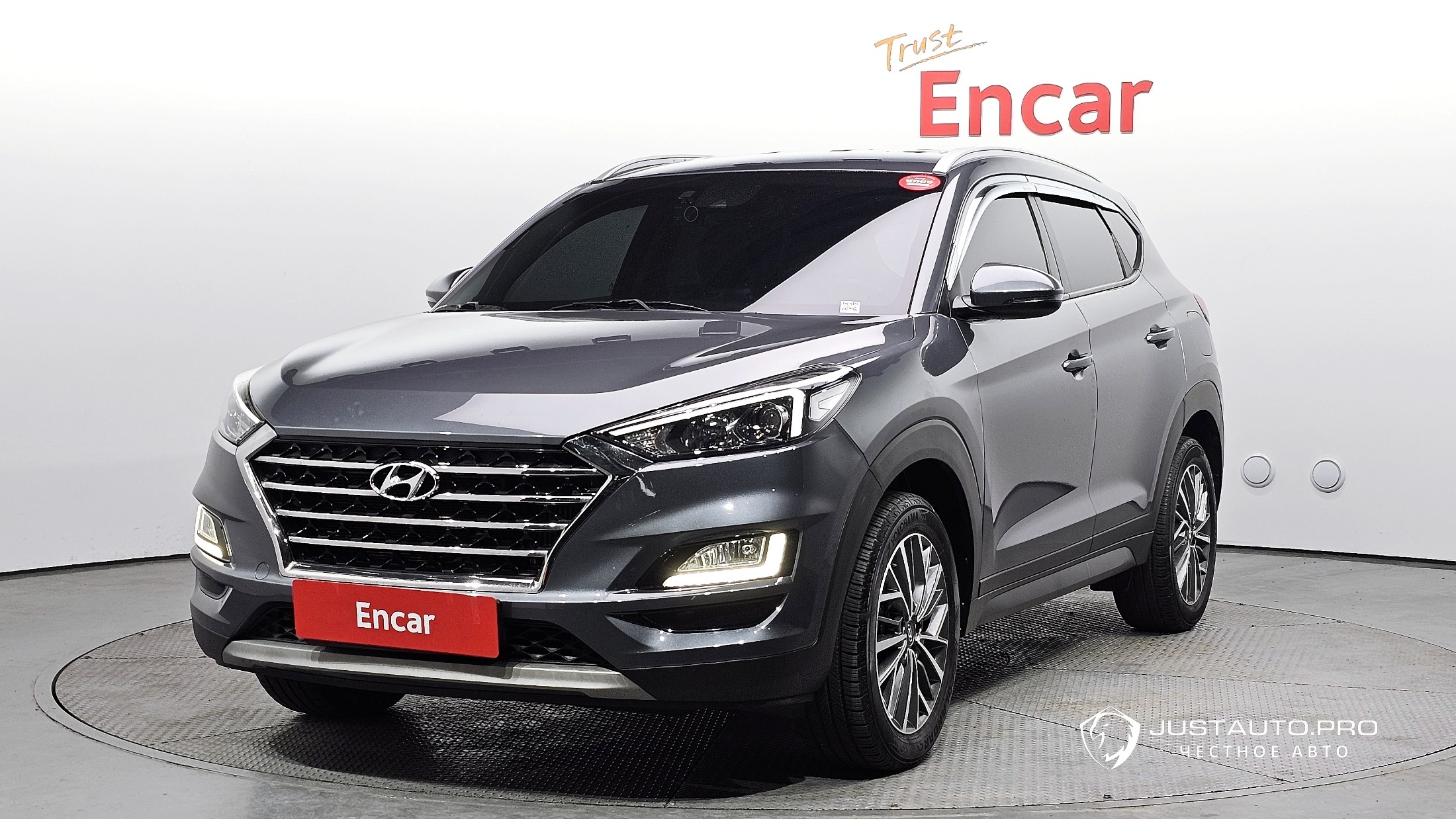 Автомобиль Hyundai Tucson