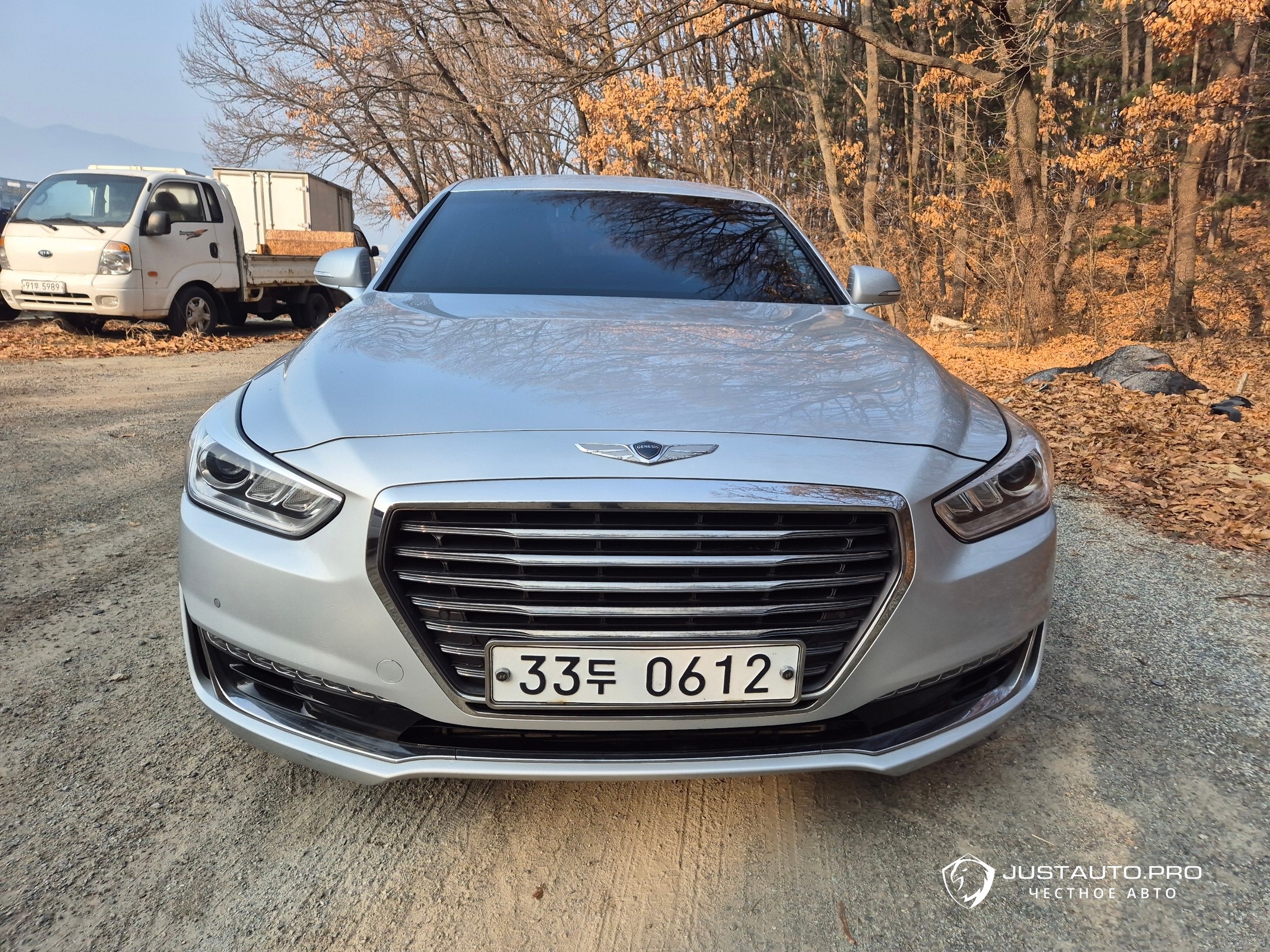 Автомобиль Genesis EQ900