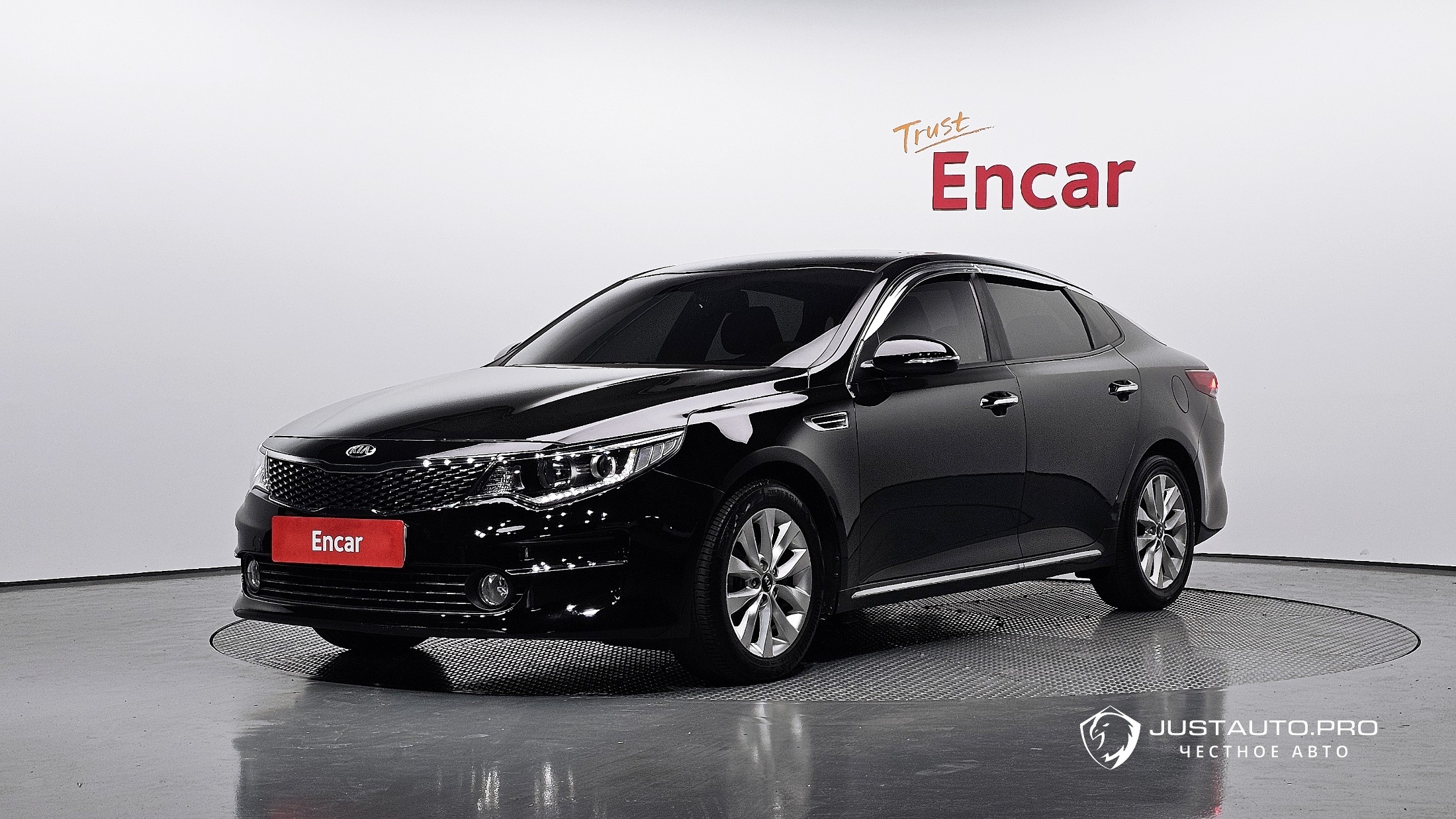 Автомобиль Kia K5