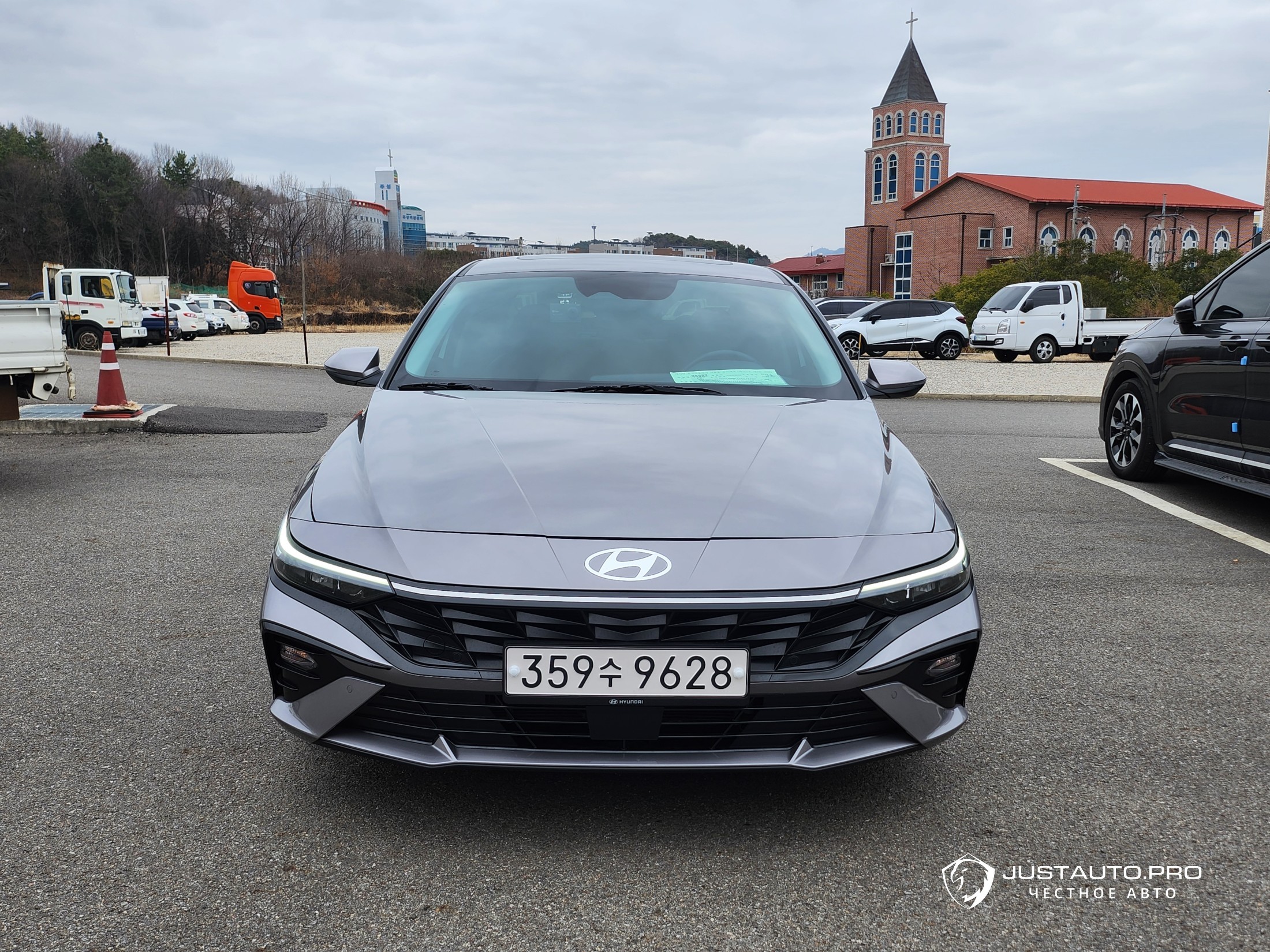 Автомобиль Hyundai AVANTE
