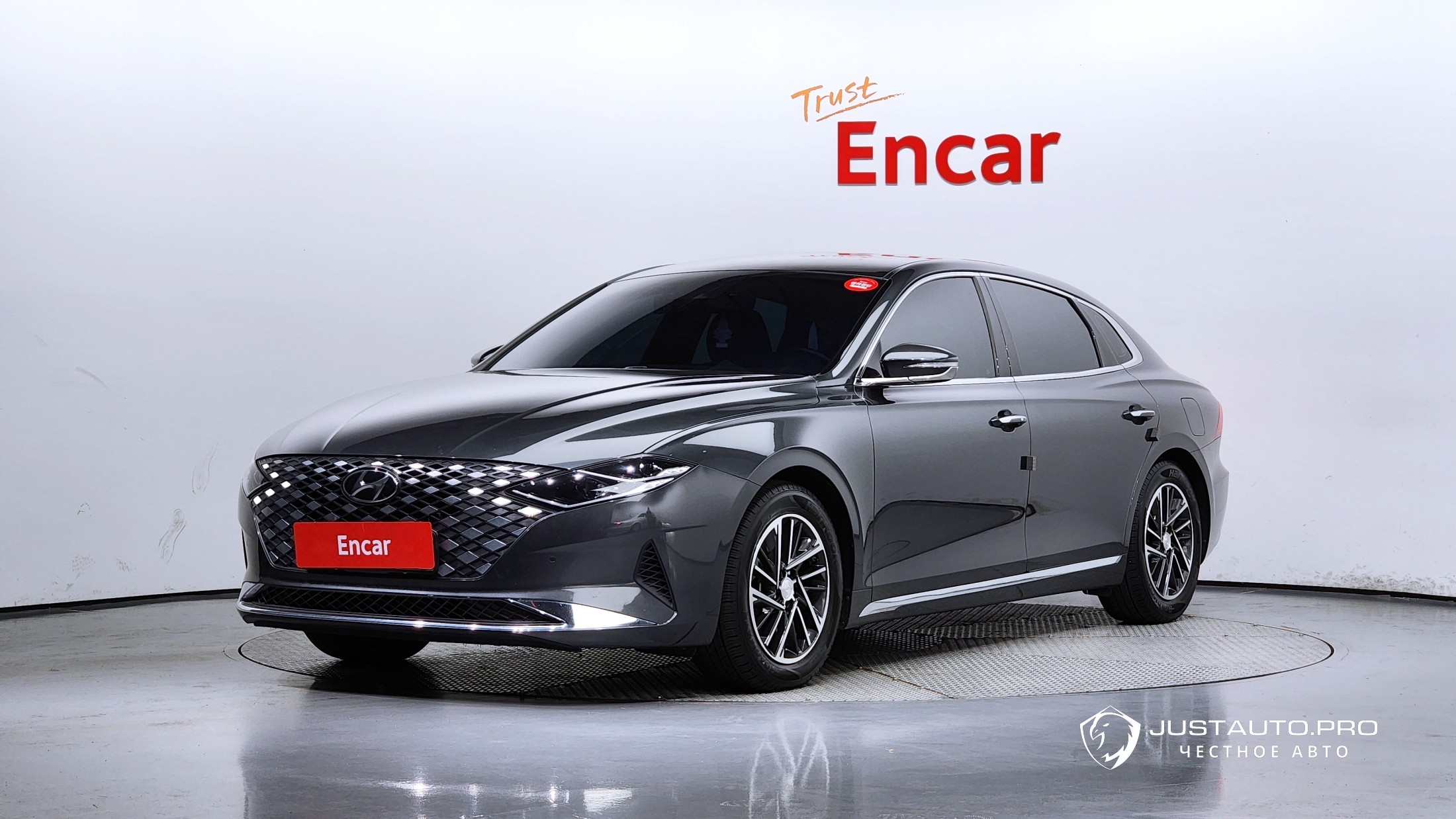 Автомобиль Hyundai Grandeur