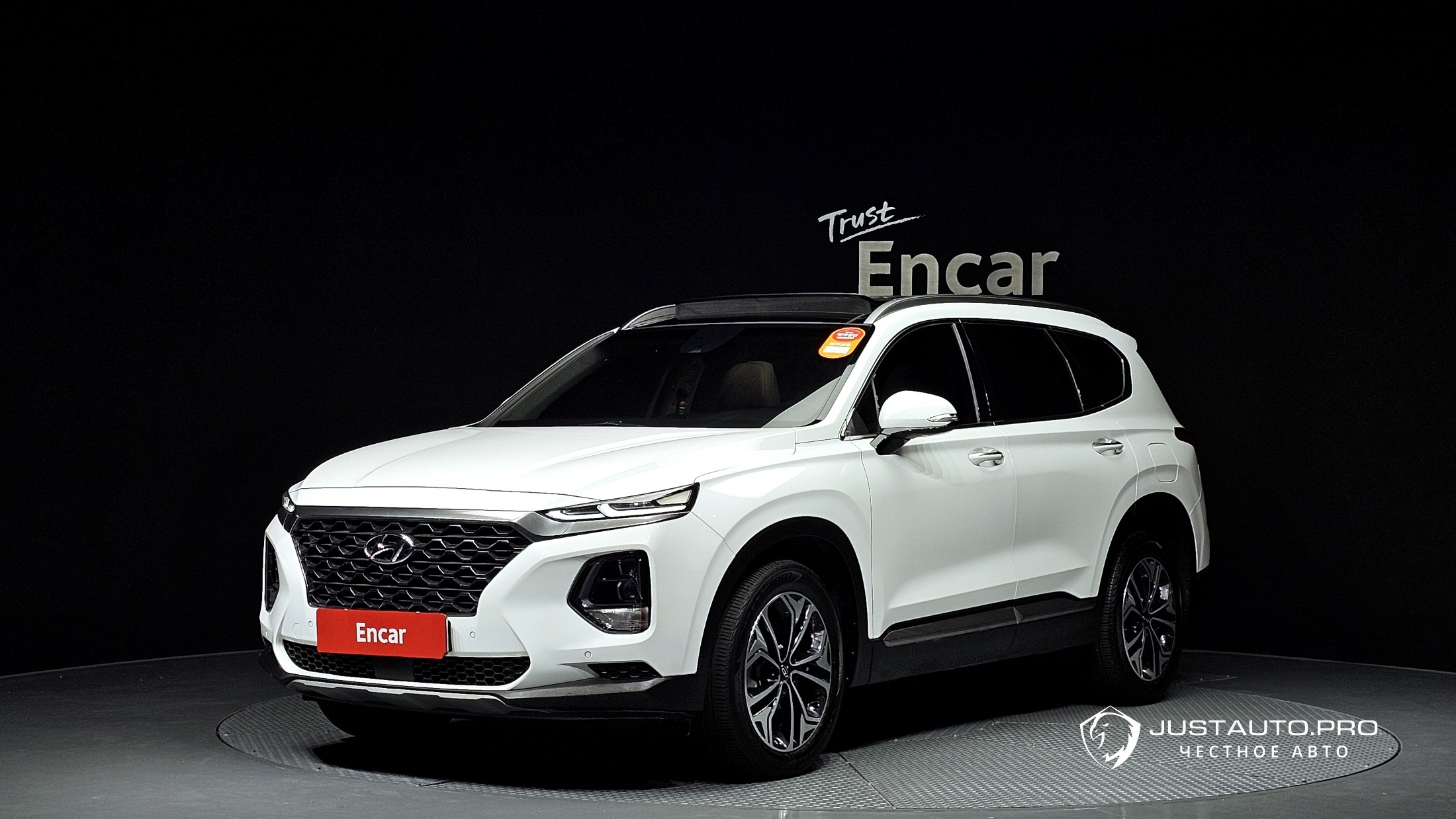 Автомобиль Hyundai Santafe