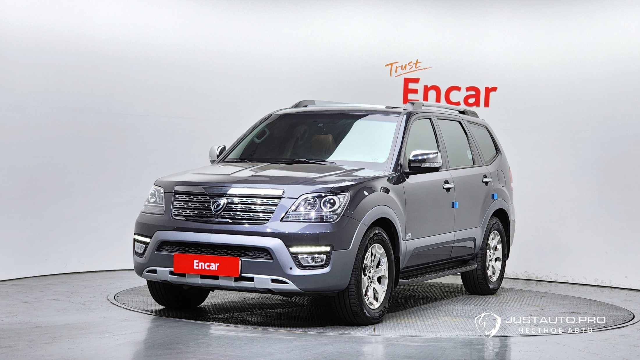 Автомобиль Kia Mohave