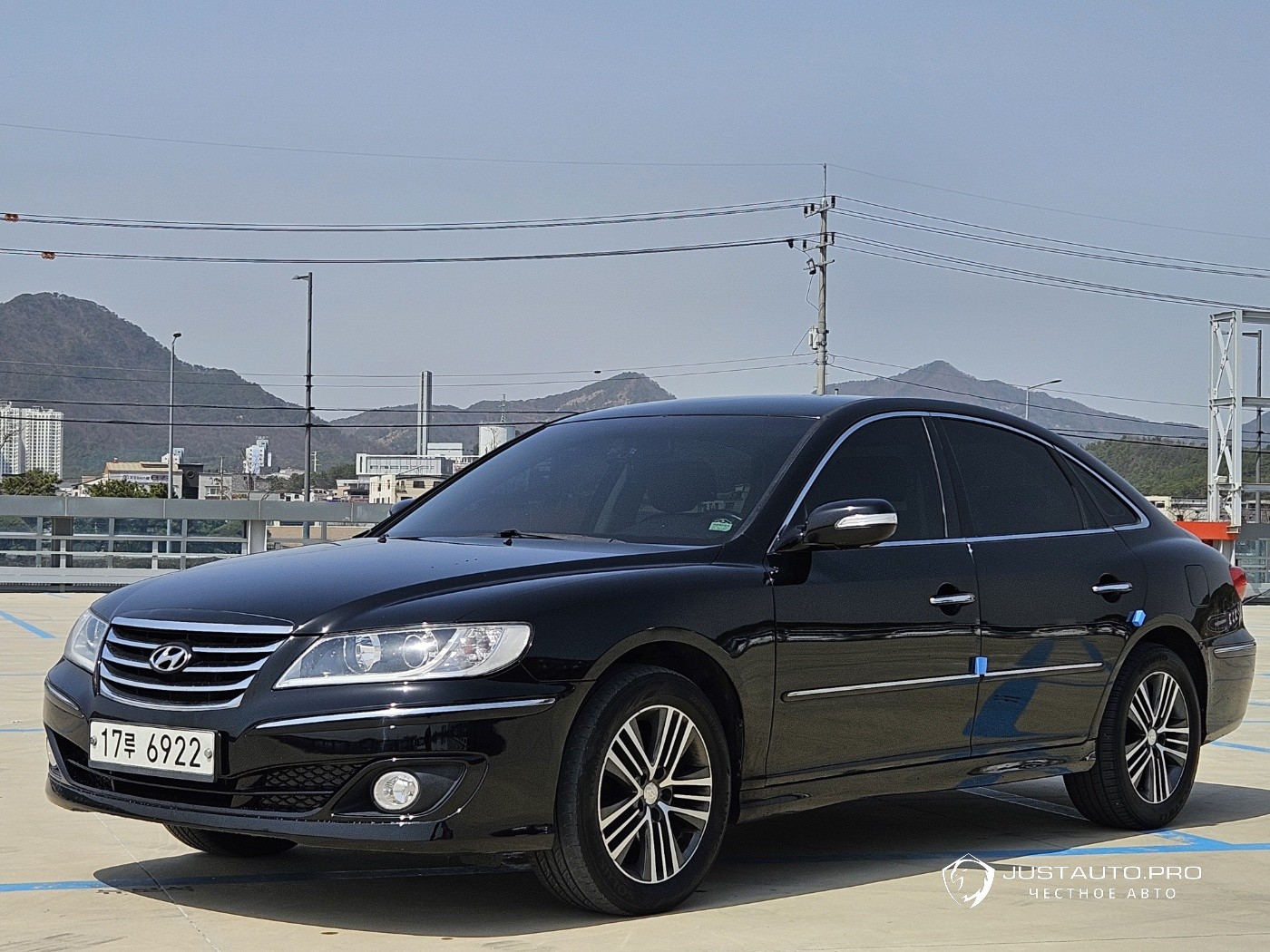 Автомобиль Hyundai Grandeur