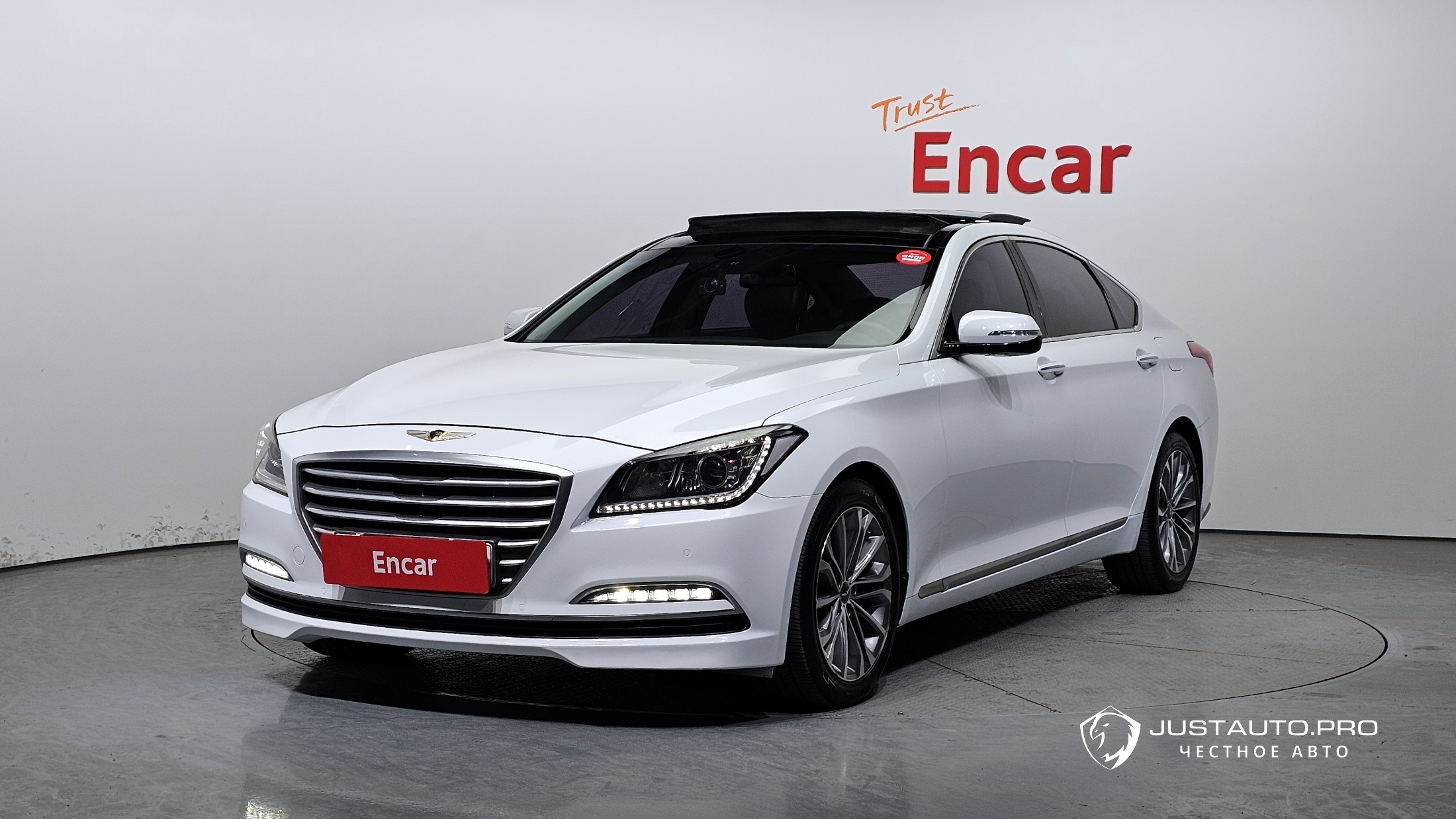 Автомобиль Hyundai Genesis
