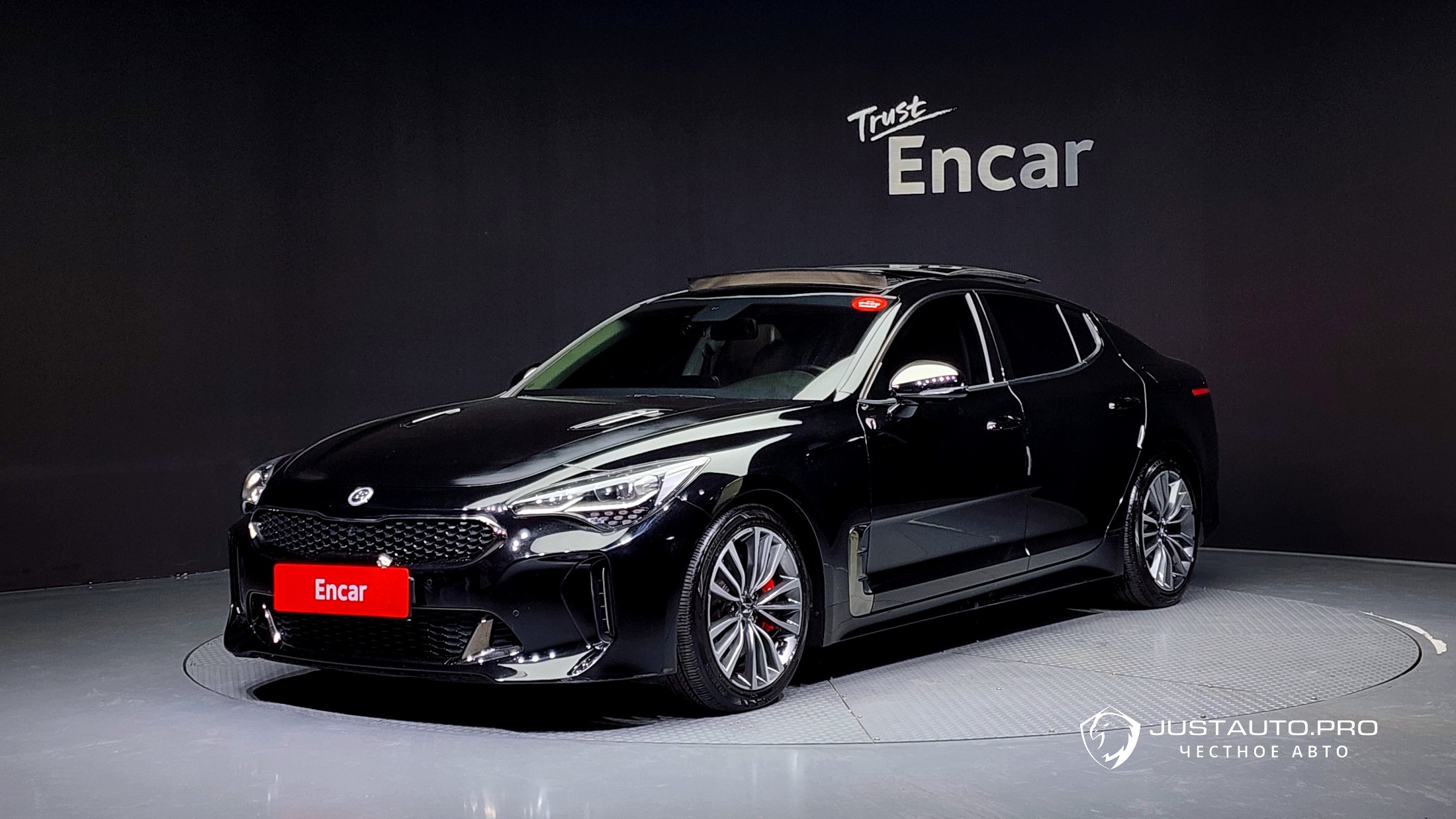 Автомобиль Kia Stinger