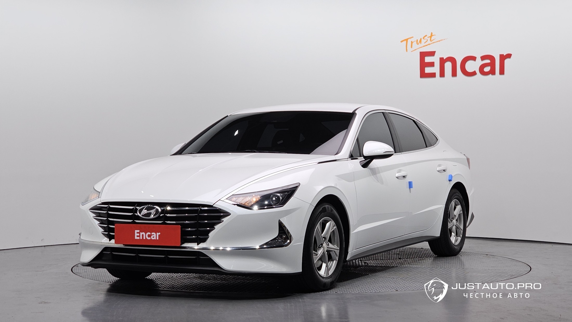 Автомобиль Hyundai Sonata