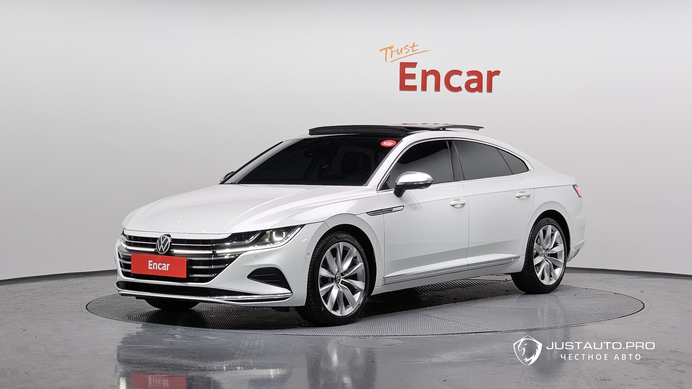 Автомобиль Volkswagen Arteon