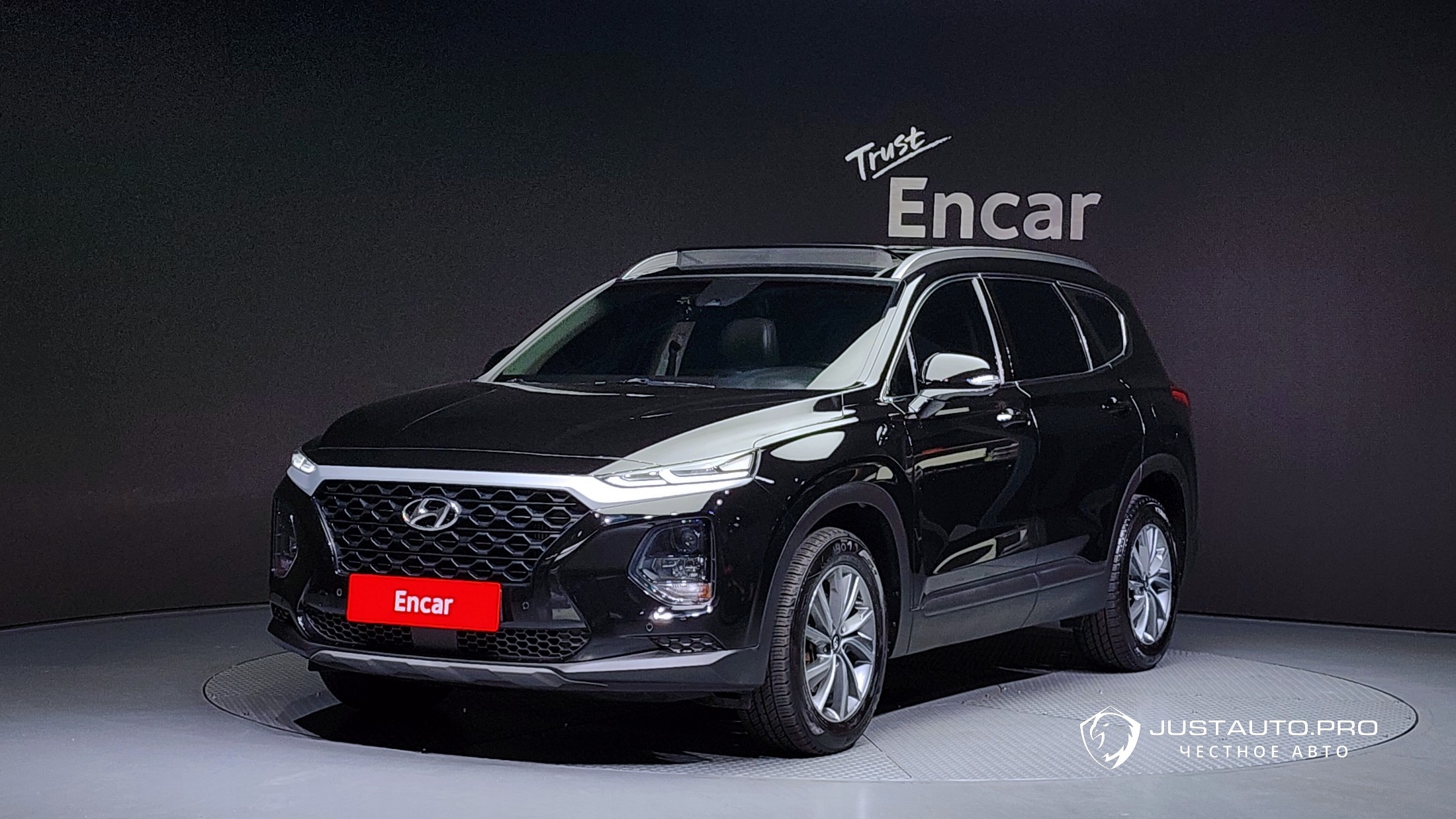 Автомобиль Hyundai Santafe