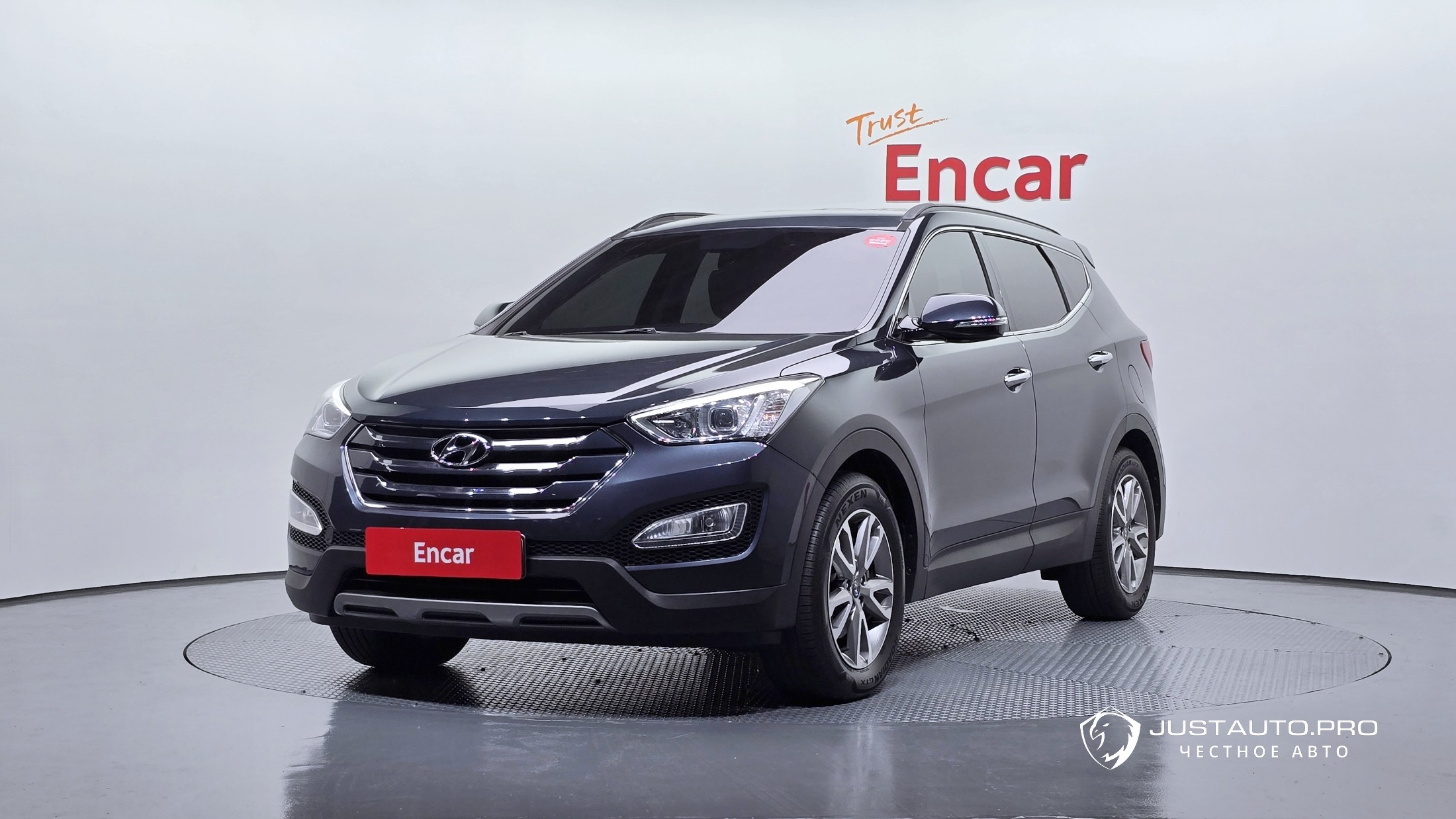 Автомобиль Hyundai Santafe
