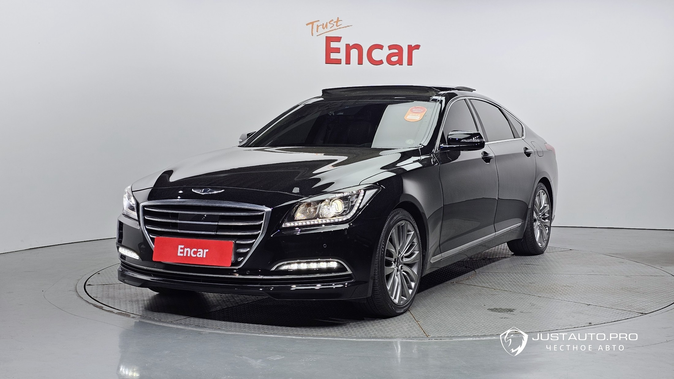 Автомобиль Hyundai Genesis