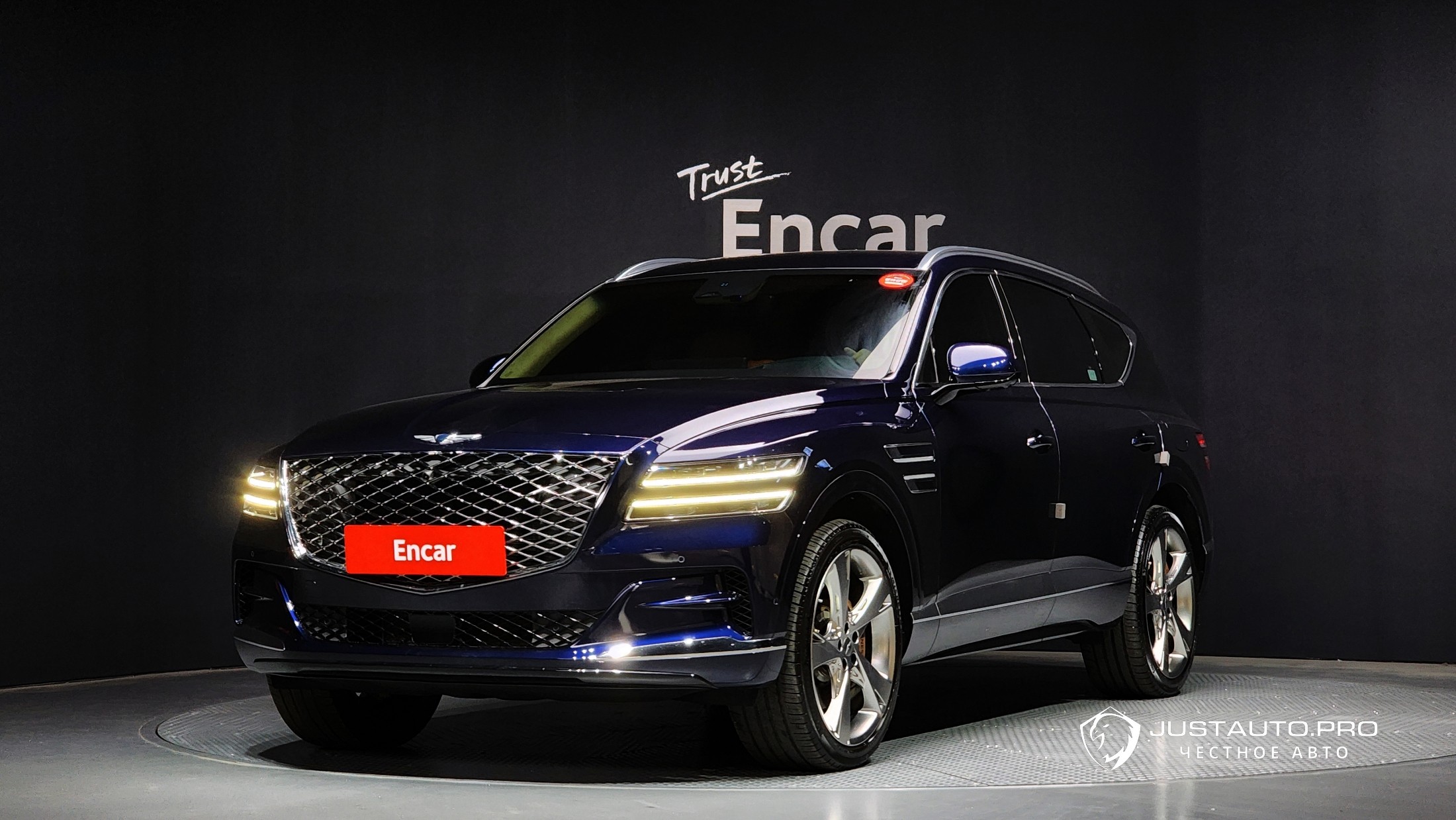 Автомобиль Genesis GV80