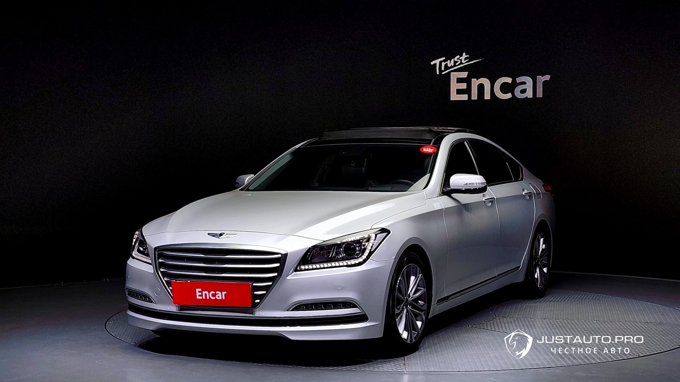Автомобиль Hyundai Genesis
