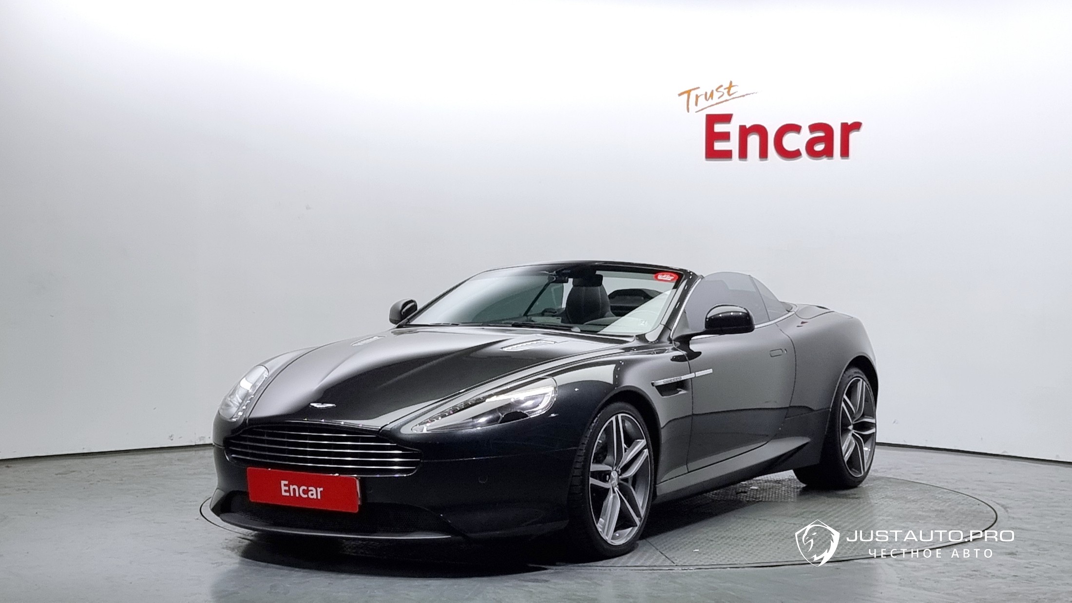 Автомобиль Astonmartin DB9