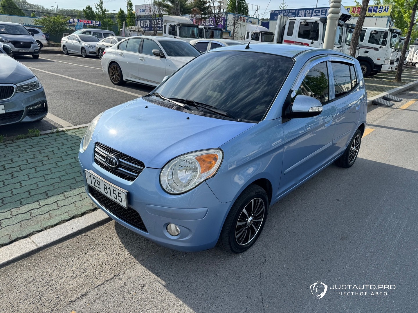 Автомобиль Kia morning