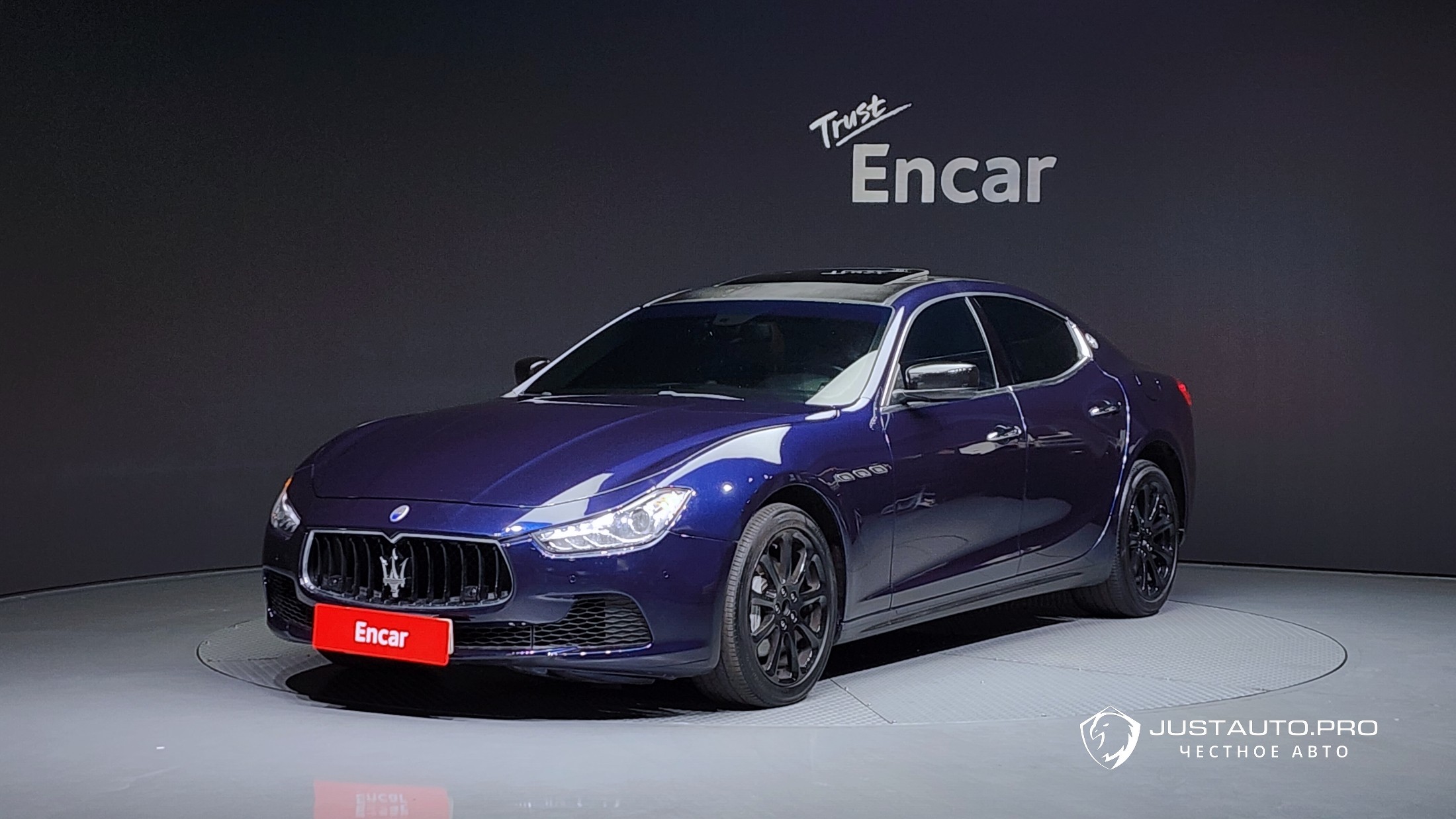 Автомобиль Maserati Ghibli