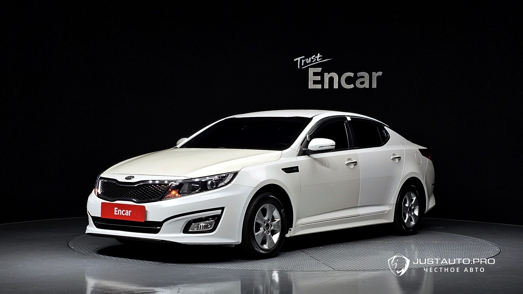 Автомобиль Kia K5