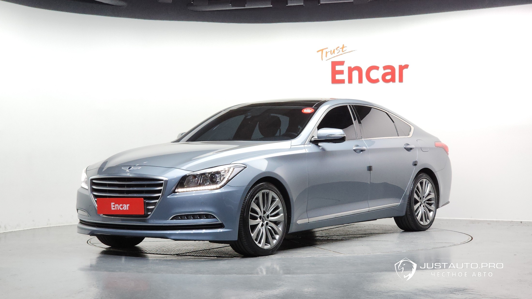 Автомобиль Hyundai Genesis